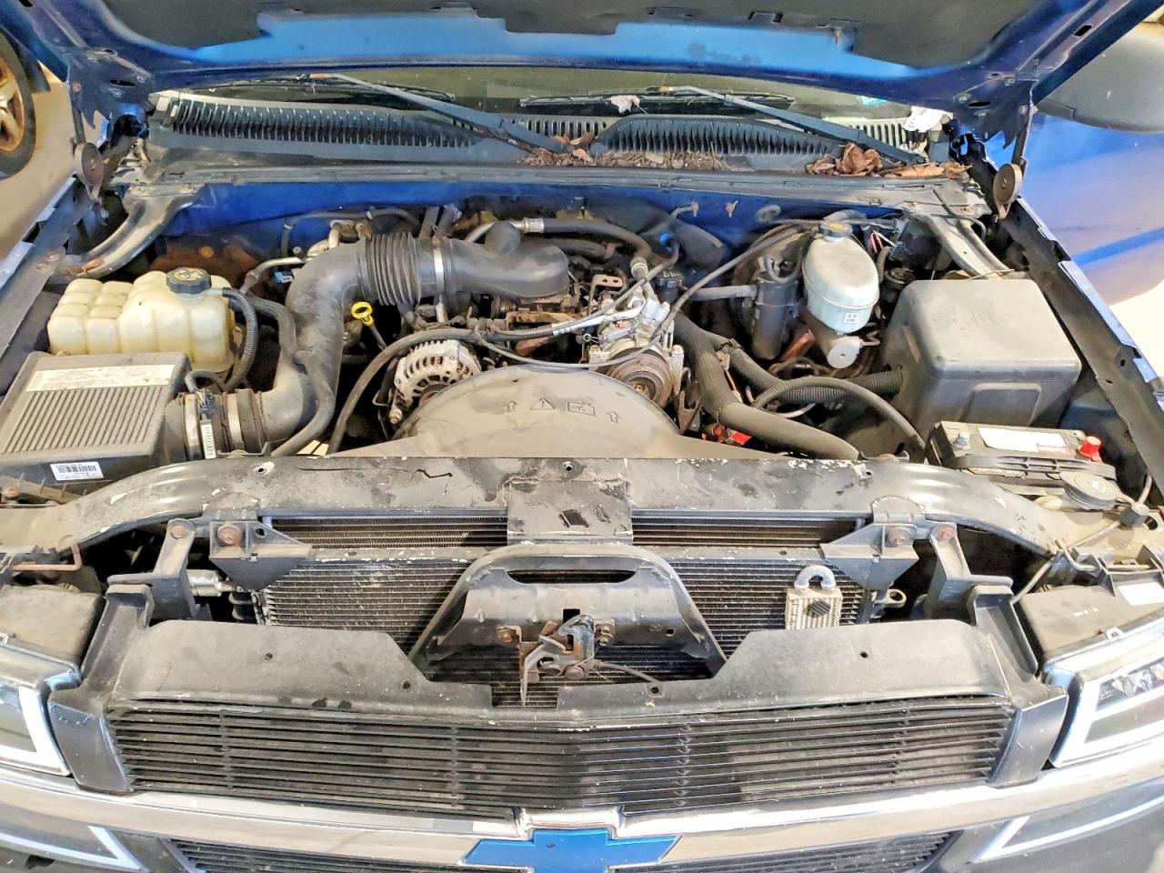 2004 Chevrolet Silverado C1500 Blue vin: 1GCEC14X94Z117779