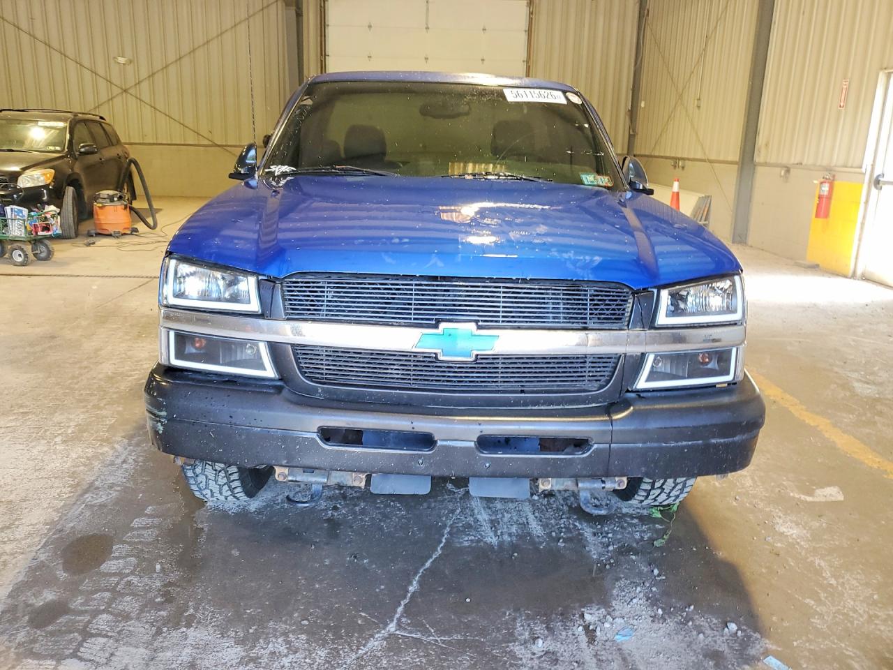 2004 Chevrolet Silverado C1500 Blue vin: 1GCEC14X94Z117779