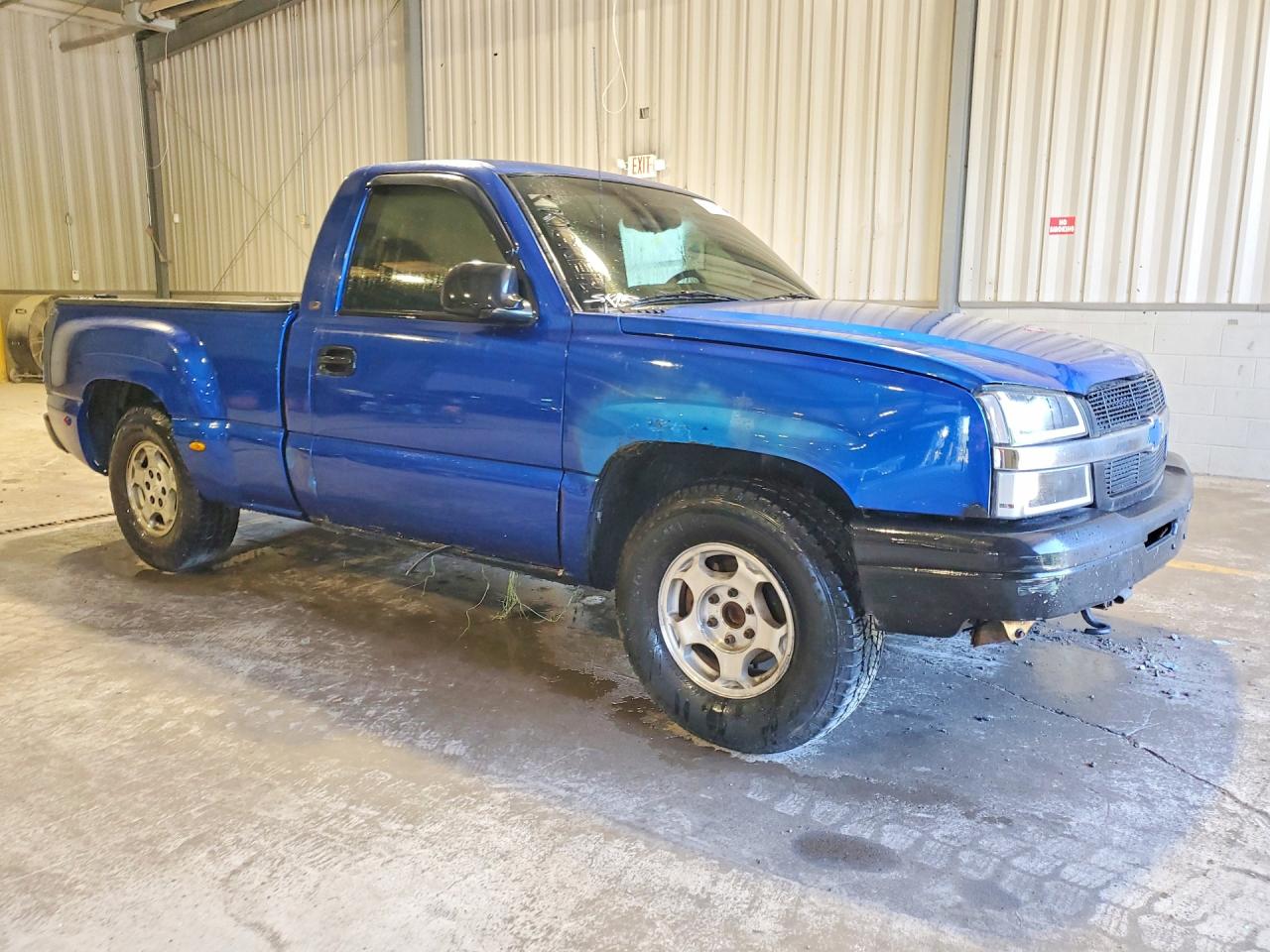 2004 Chevrolet Silverado C1500 Blue vin: 1GCEC14X94Z117779