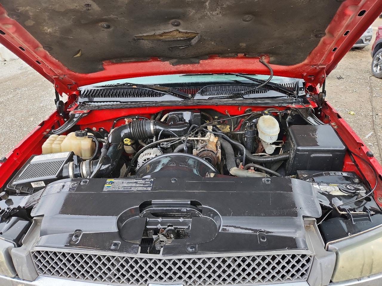 2004 Chevrolet Silverado C1500 Red vin: 1GCEC14X94Z238165