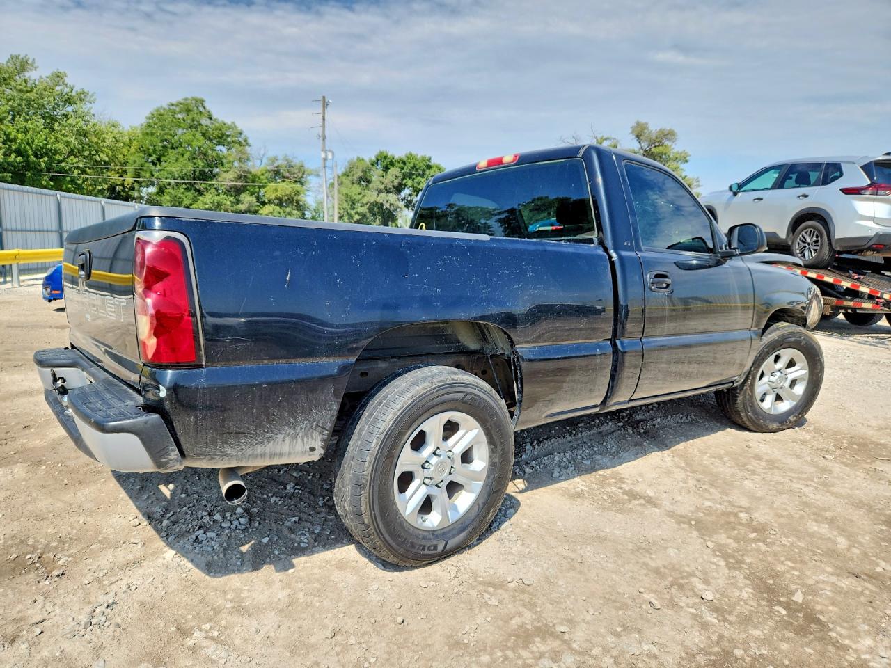 2004 Chevrolet Silverado C1500 Black vin: 1GCEC14X94Z256679