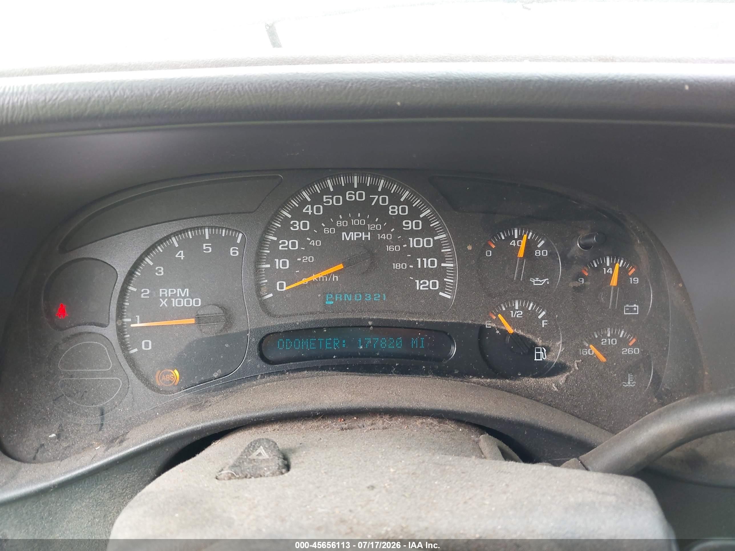 2004 Chevrolet Silverado 1500 Work Truck White vin: 1GCEC14X94Z322549