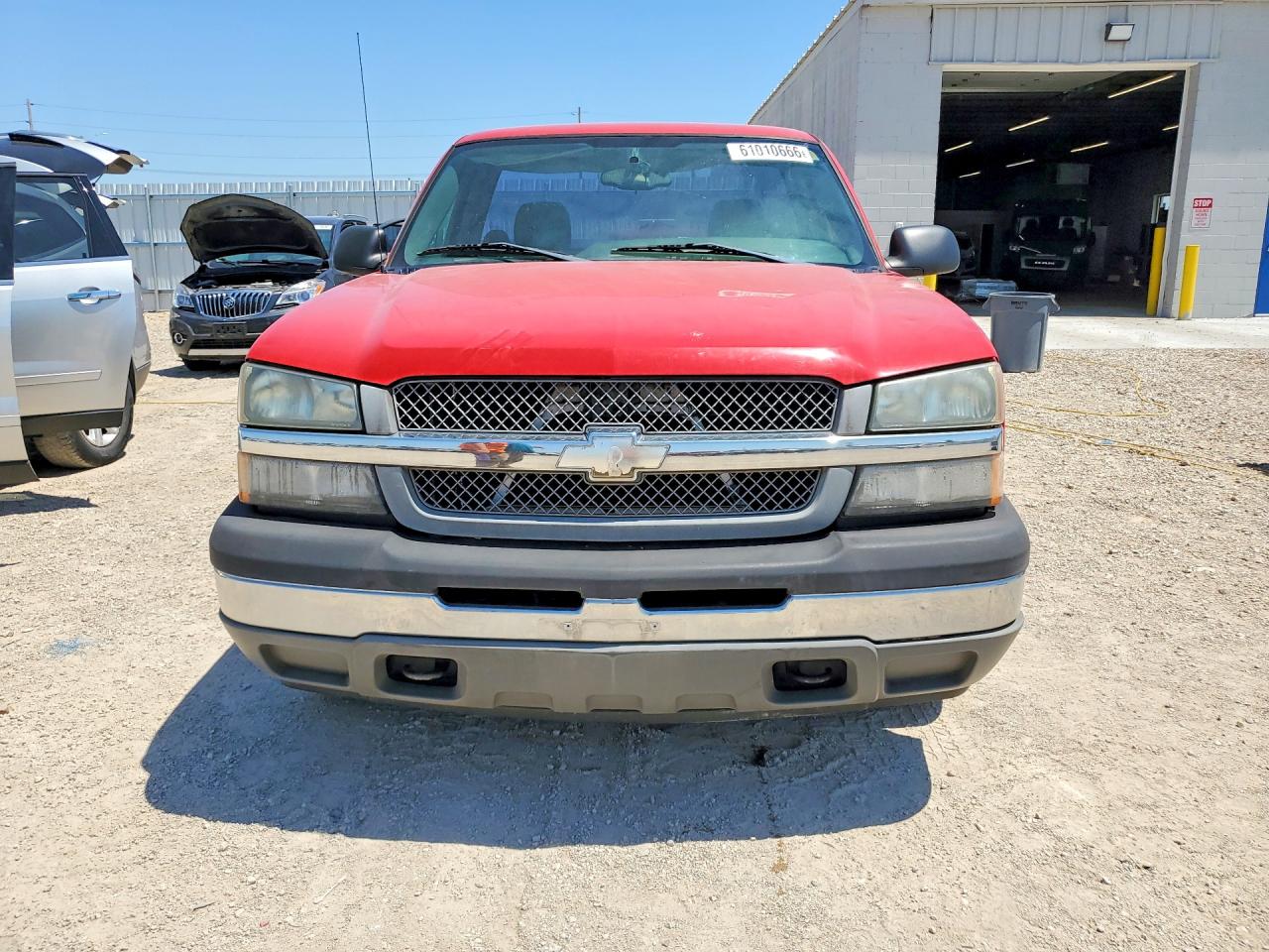 2005 Chevrolet Silverado C1500 Red vin: 1GCEC14X95Z113295