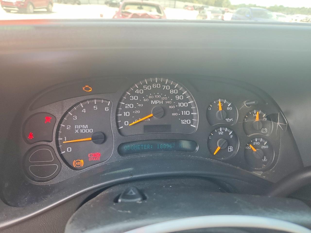 2005 Chevrolet Silverado C1500 Red vin: 1GCEC14X95Z293295