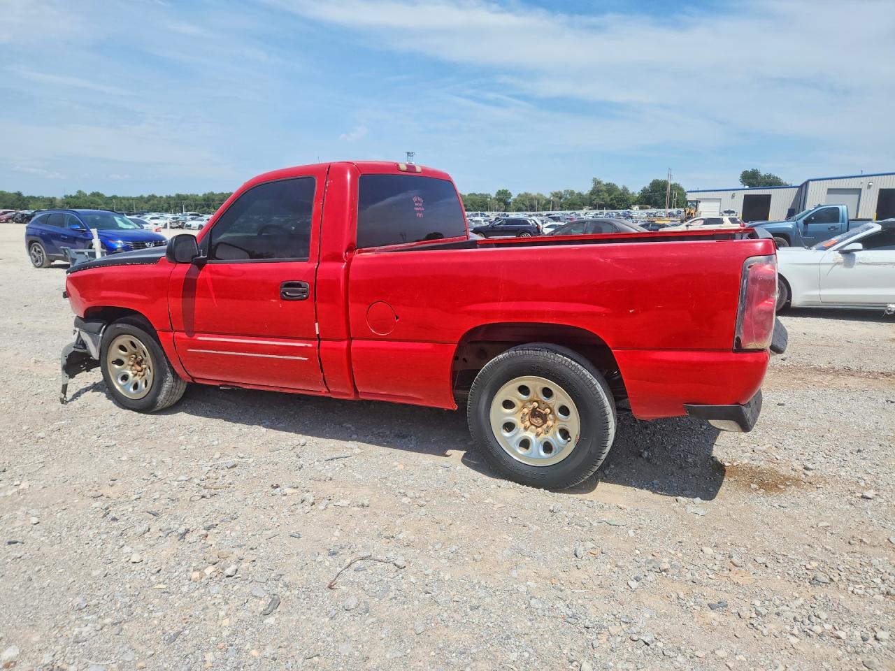 2005 Chevrolet Silverado C1500 Red vin: 1GCEC14X95Z293295