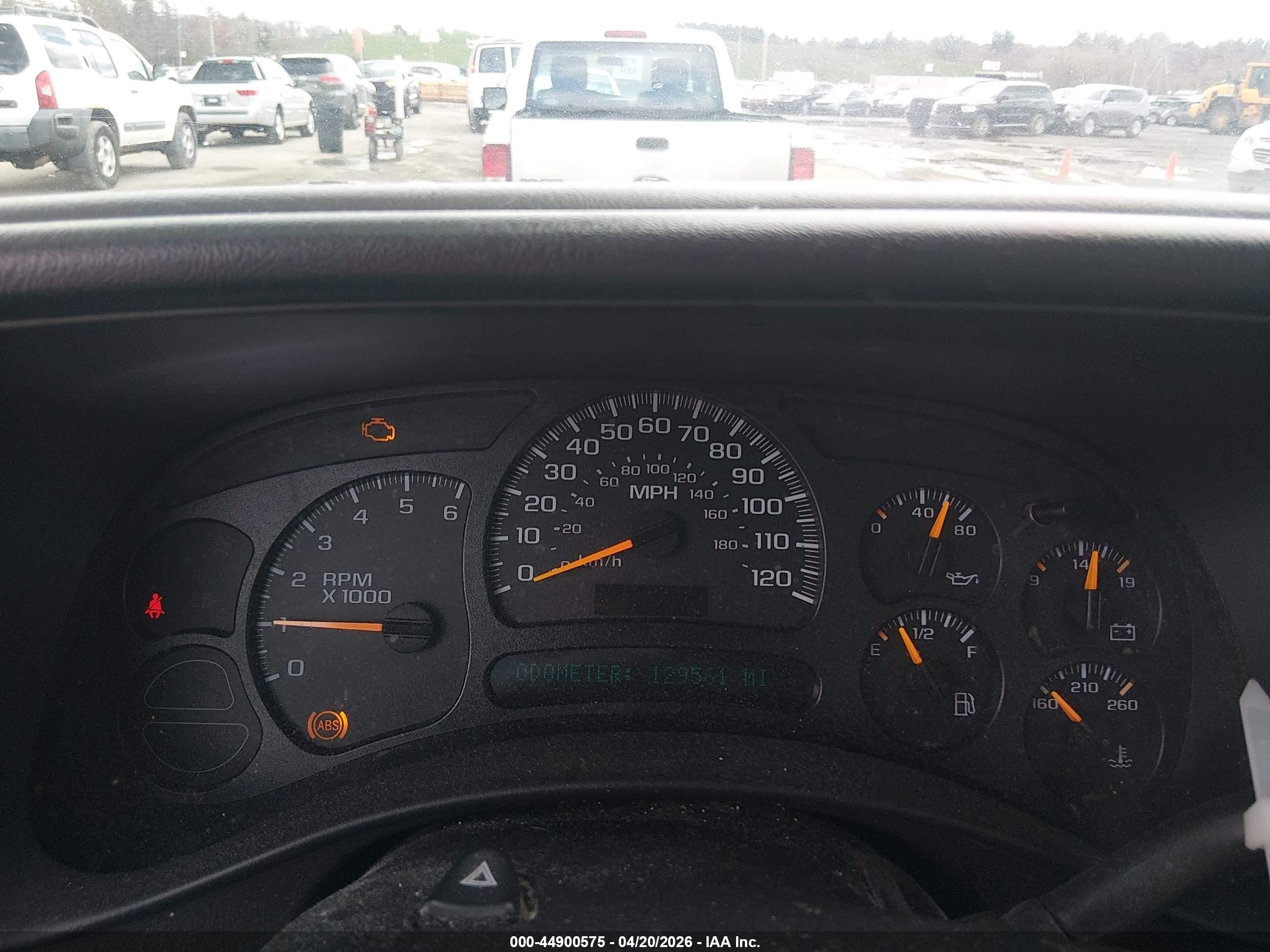 2005 Chevrolet Silverado 1500 Work Truck White vin: 1GCEC14X95Z317031