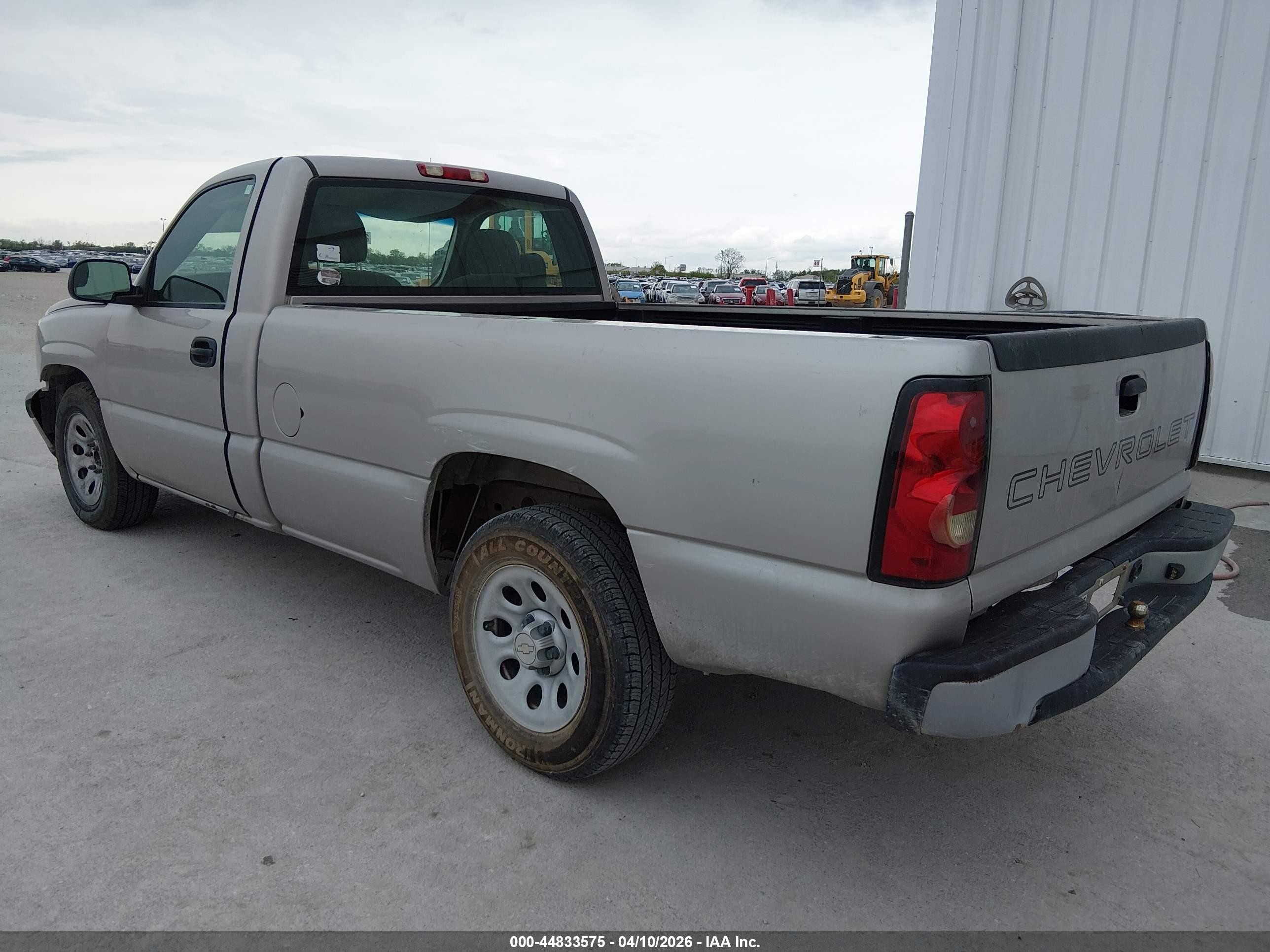 2007 Chevrolet Silverado 1500 Classic Work Truck Gray vin: 1GCEC14X97Z133971