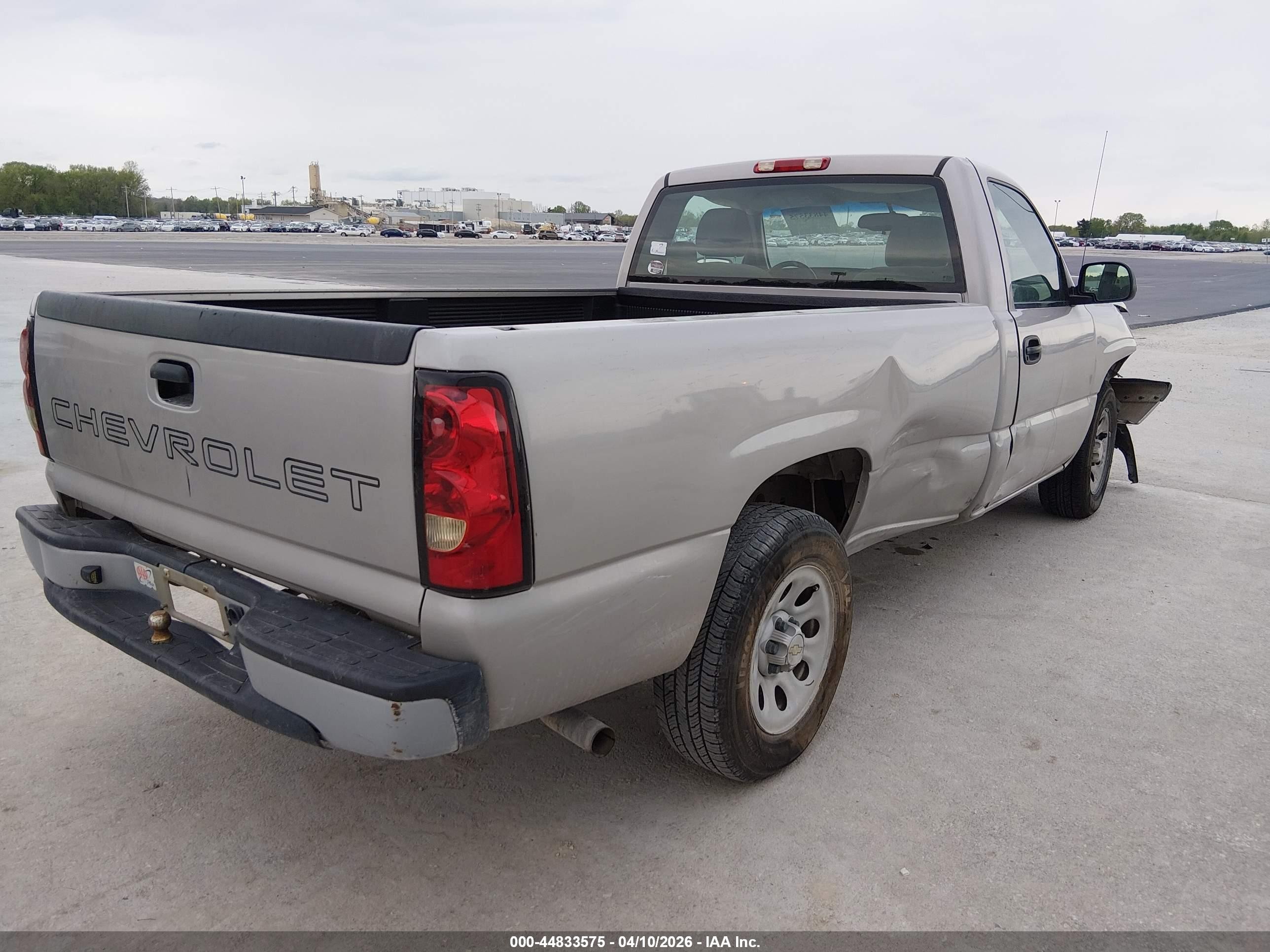 2007 Chevrolet Silverado 1500 Classic Work Truck Gray vin: 1GCEC14X97Z133971