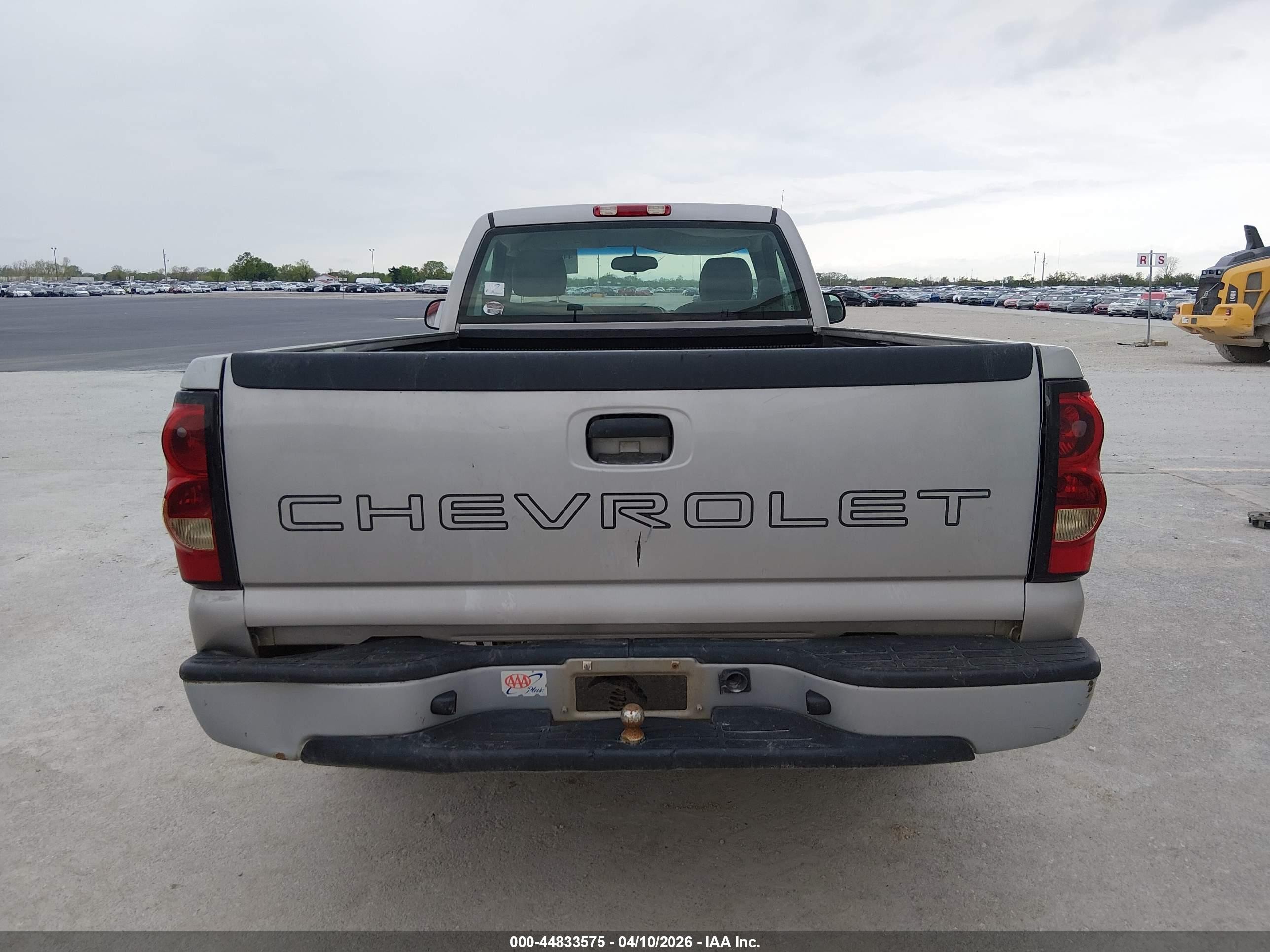 2007 Chevrolet Silverado 1500 Classic Work Truck Gray vin: 1GCEC14X97Z133971