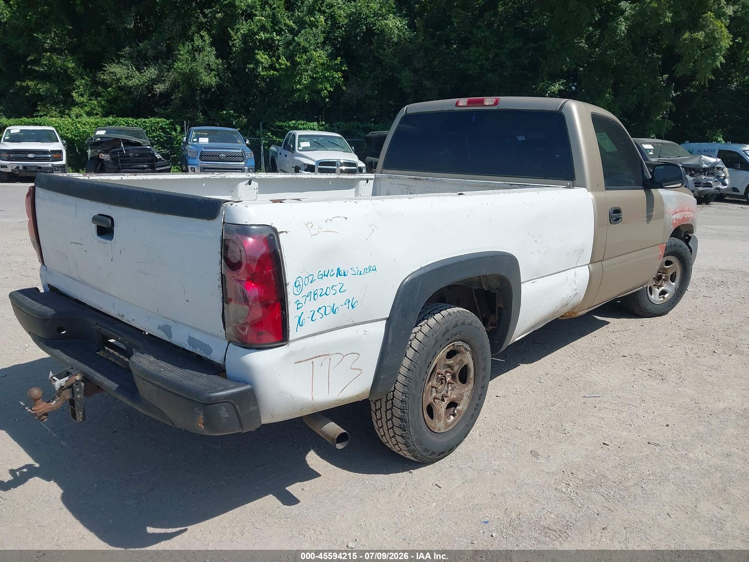 2004 Chevrolet Silverado 1500 Work Truck Gold vin: 1GCEC14XX4Z352000