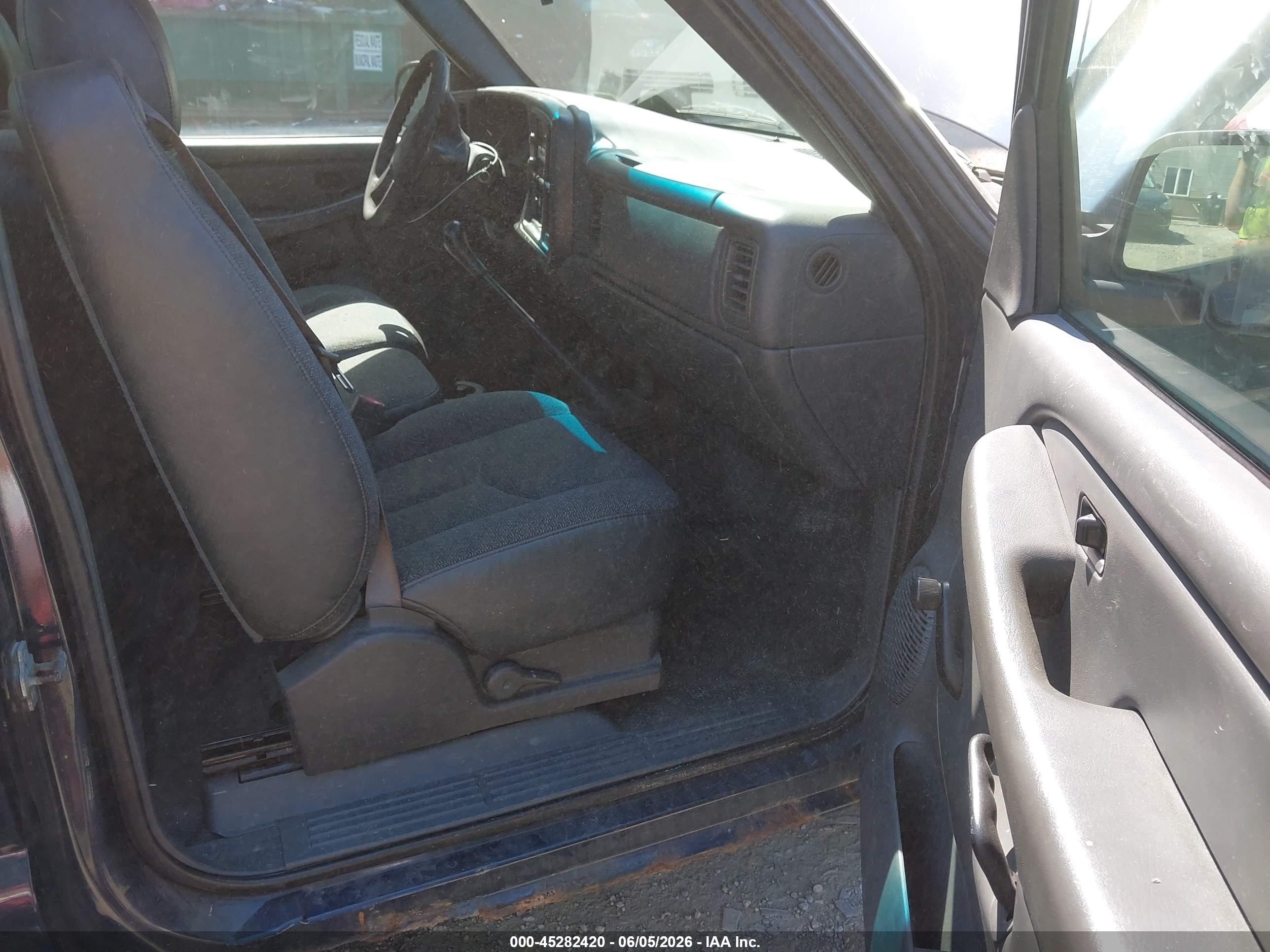 2005 Chevrolet Silverado 1500 Work Truck Blue vin: 1GCEC14XX5Z138755