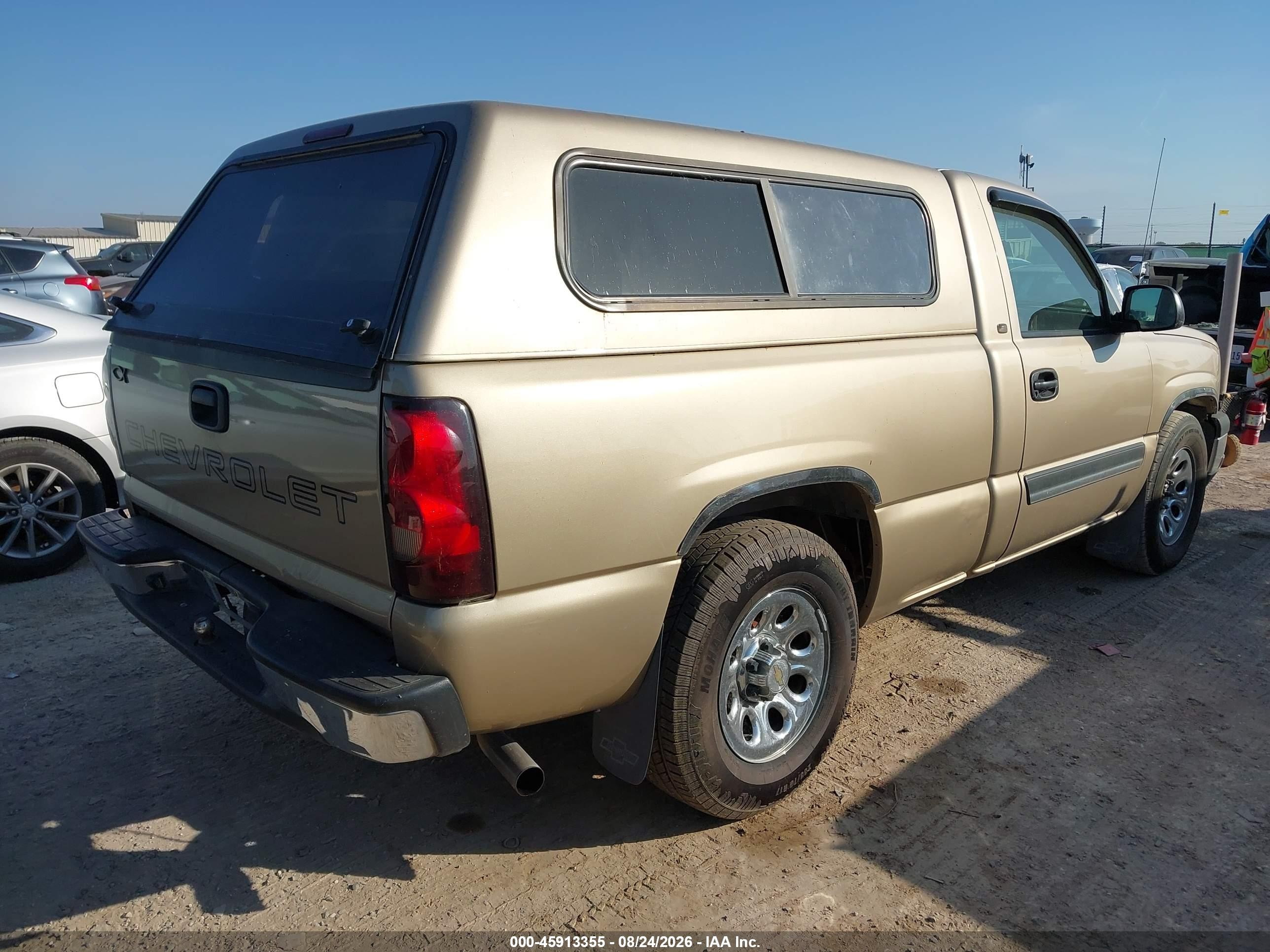 2005 Chevrolet Silverado 1500   Gold vin: 1GCEC14XX5Z243537