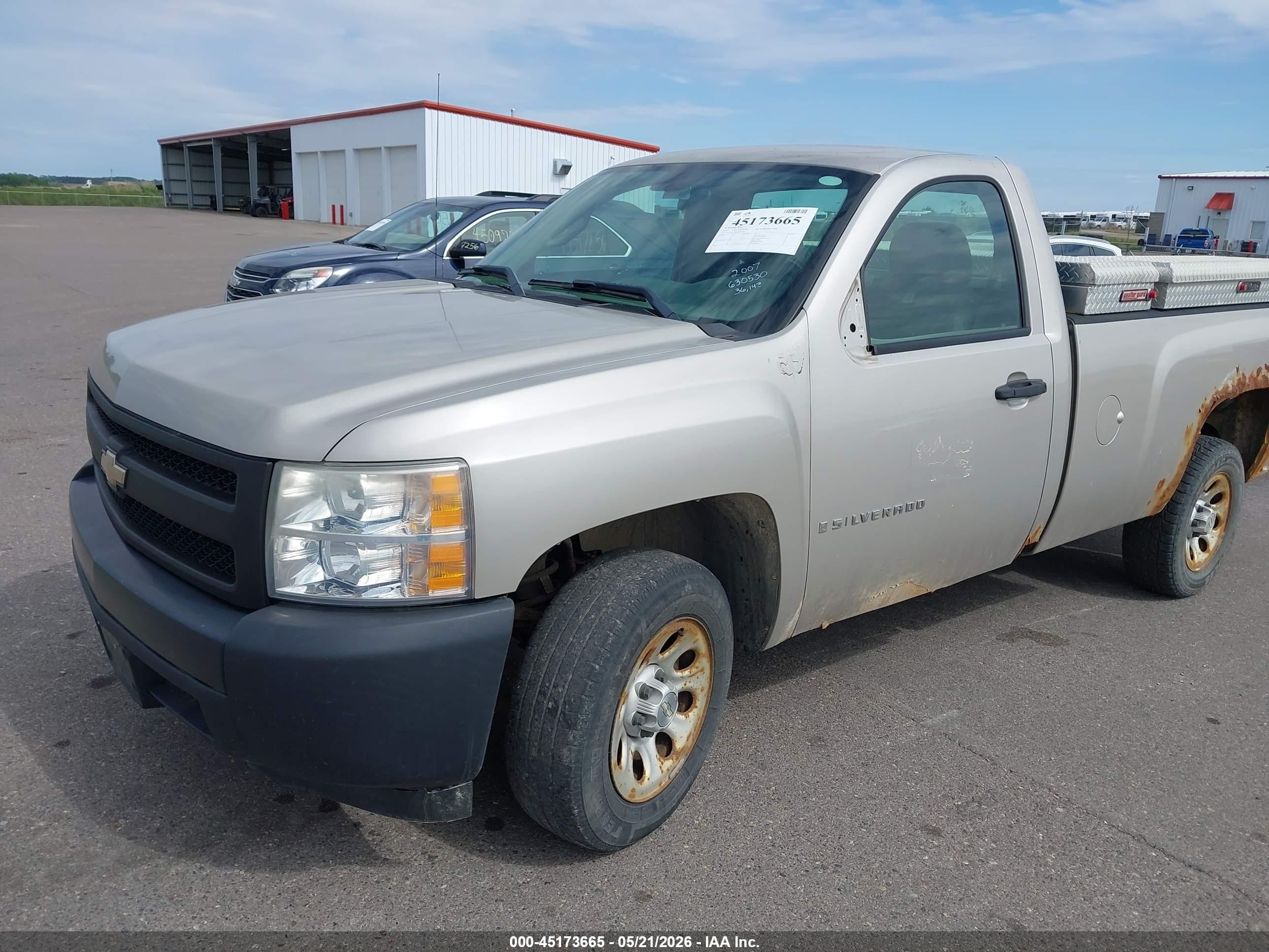 2007 Chevrolet Silverado 1500 Work Truck Gold vin: 1GCEC14XX7Z630530