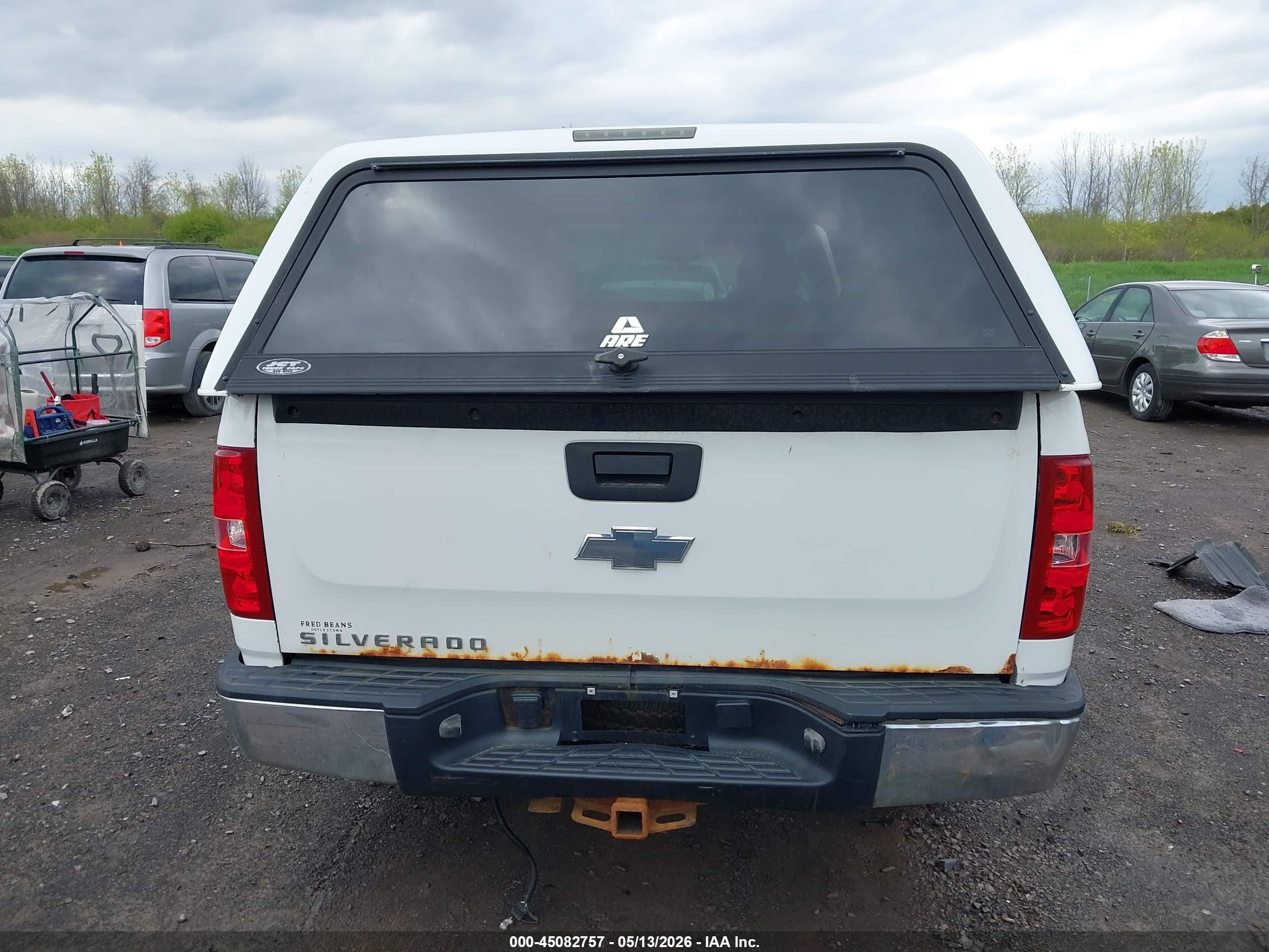2008 Chevrolet Silverado 1500 Work Truck Белый vin: 1GCEC14XX8Z182579