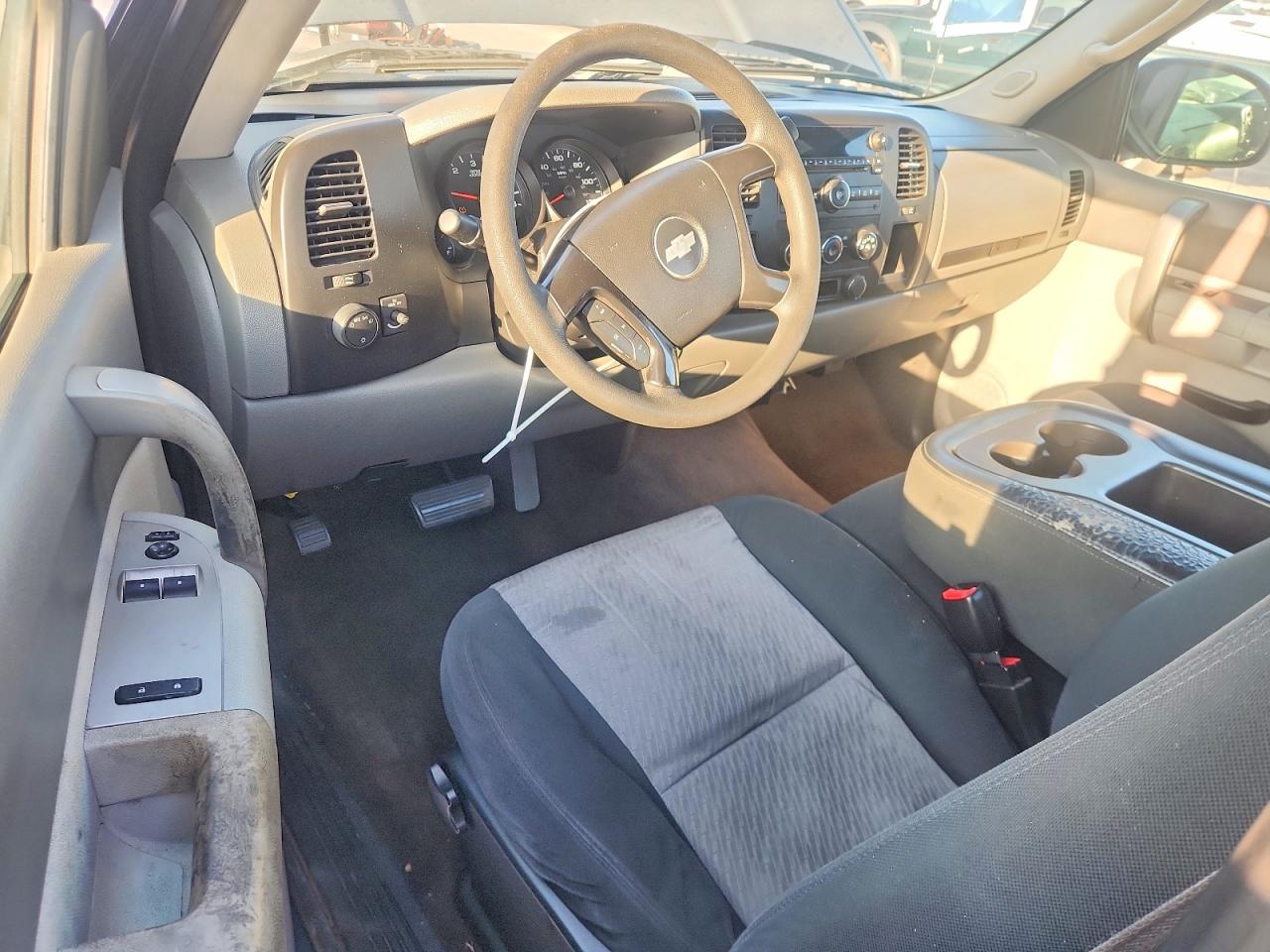 2008 Chevrolet Silverado C1500 Бирюзовый vin: 1GCEC14XX8Z260424