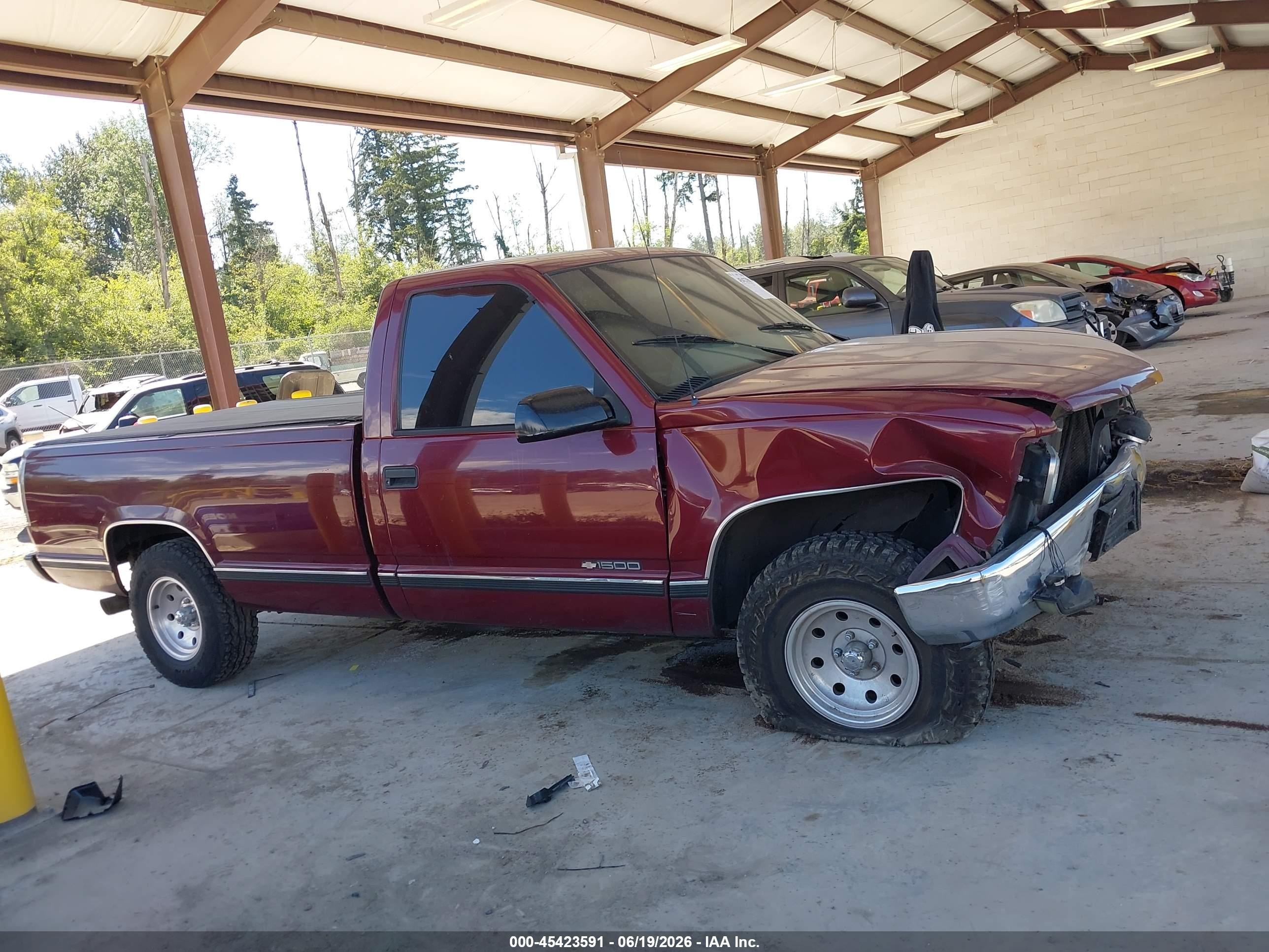 1995 Chevrolet Gmt-400 C1500 Maroon vin: 1GCEC14Z3SZ187356