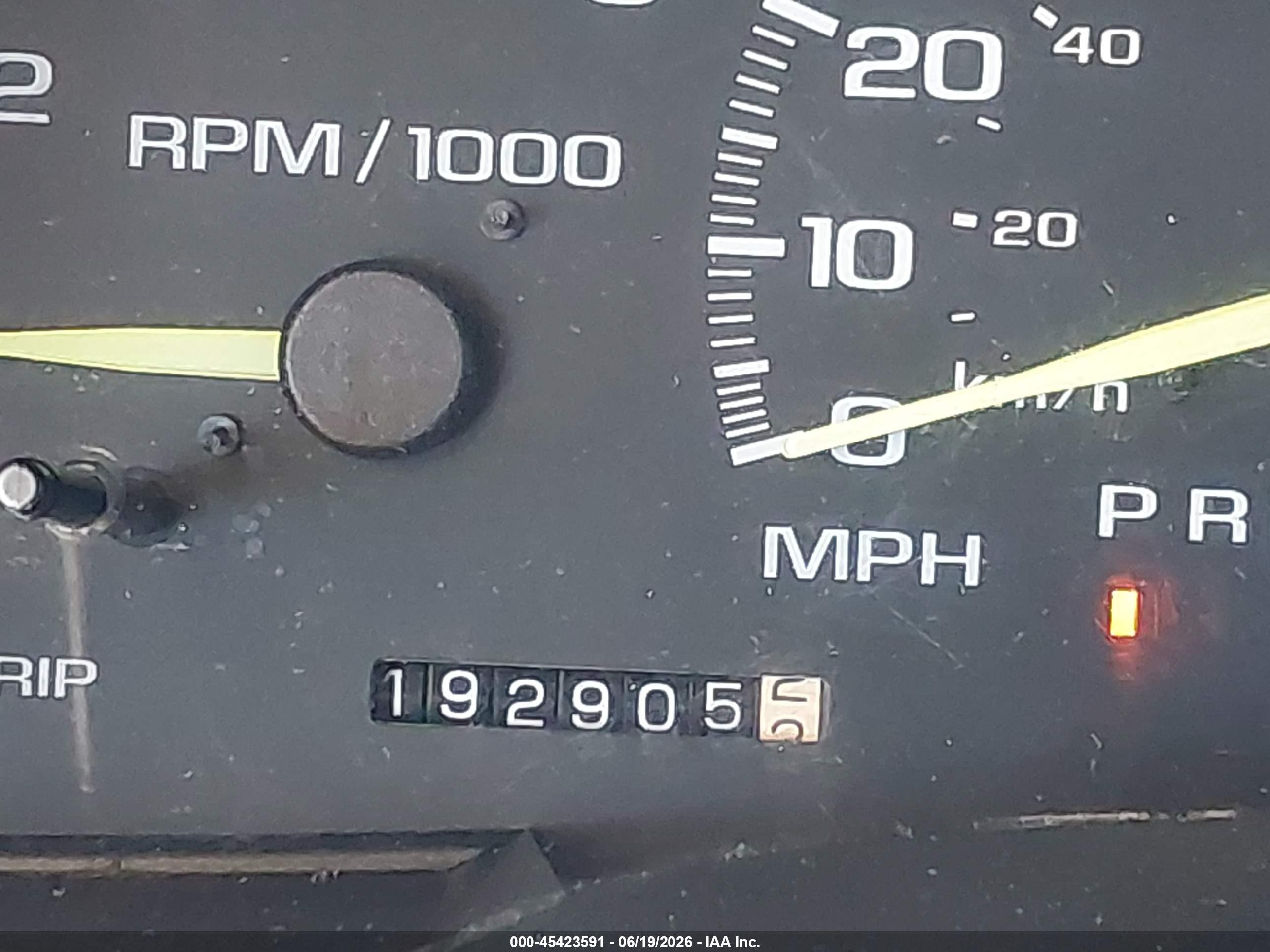 1995 Chevrolet Gmt-400 C1500 Maroon vin: 1GCEC14Z3SZ187356