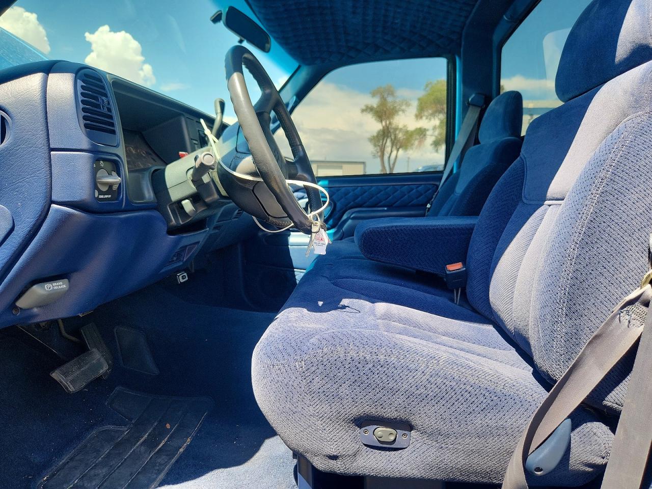 1995 Chevrolet Gmt-400 C1500 Blue vin: 1GCEC14Z4SZ104307