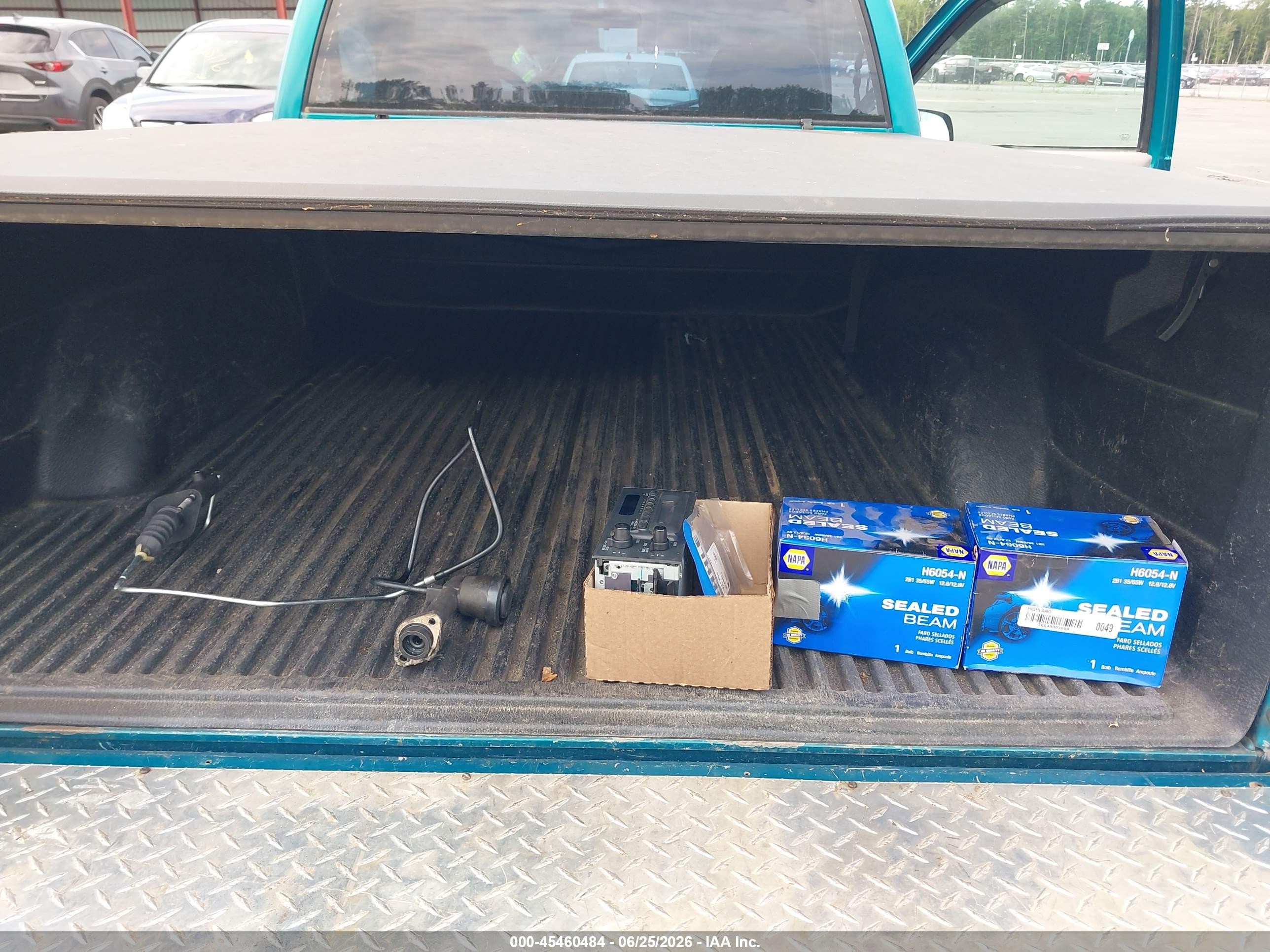 1995 Chevrolet Gmt-400 C1500 Blue vin: 1GCEC14Z5SZ253745