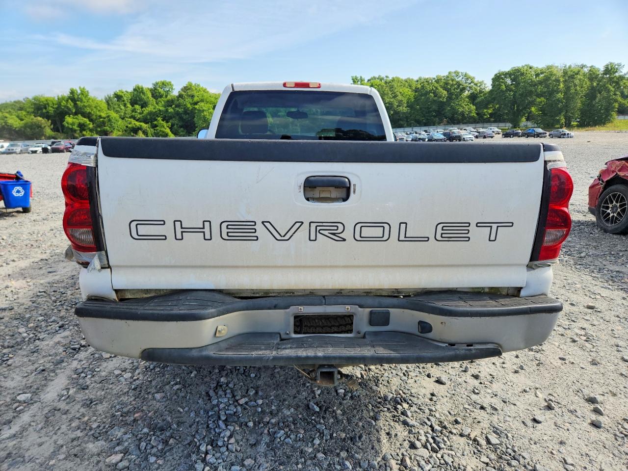 2007 Chevrolet Silverado C1500 Classic White vin: 1GCEC14Z87E123909