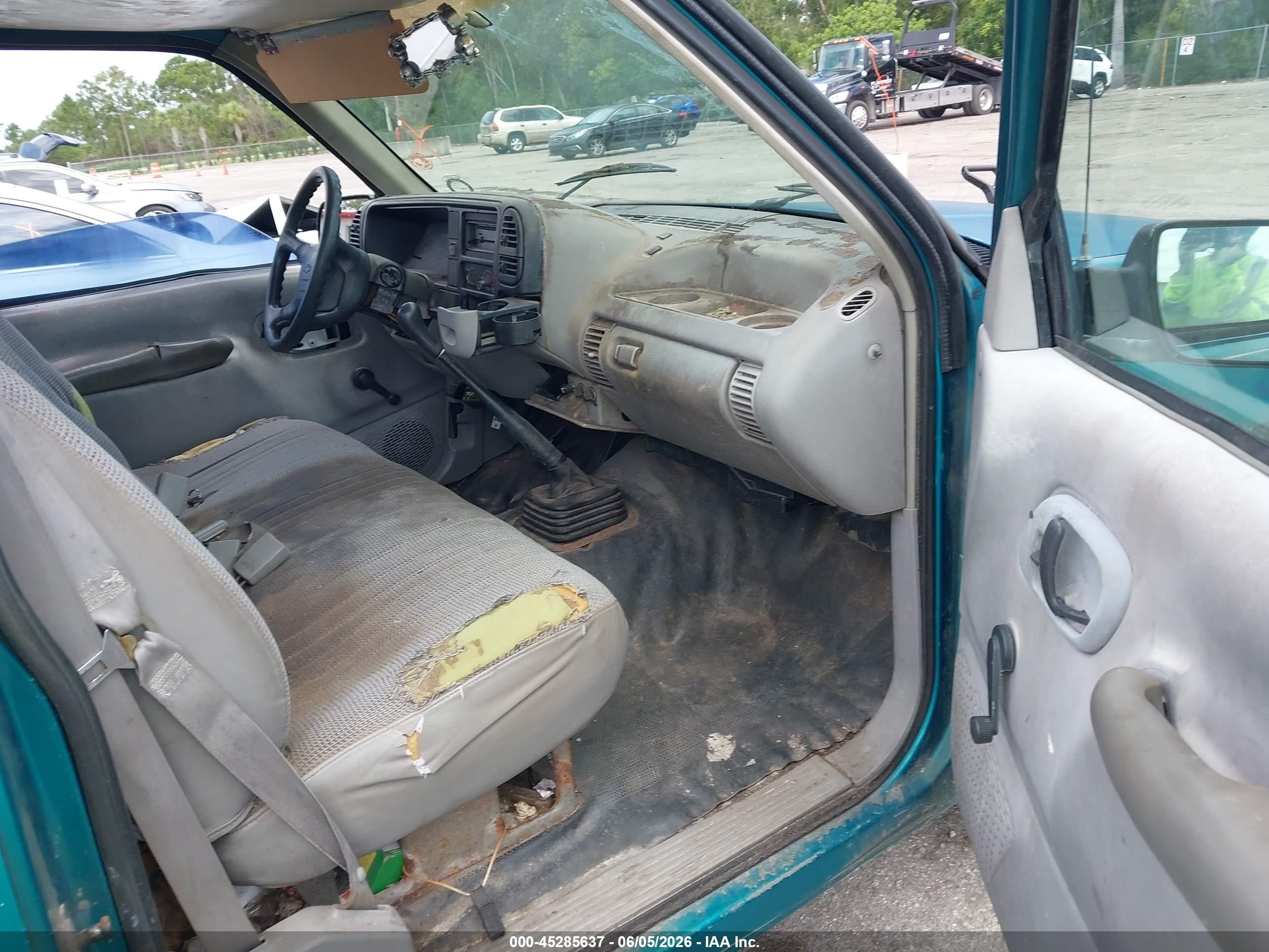 1995 Chevrolet Gmt-400 C1500 Teal vin: 1GCEC14Z8SZ157642