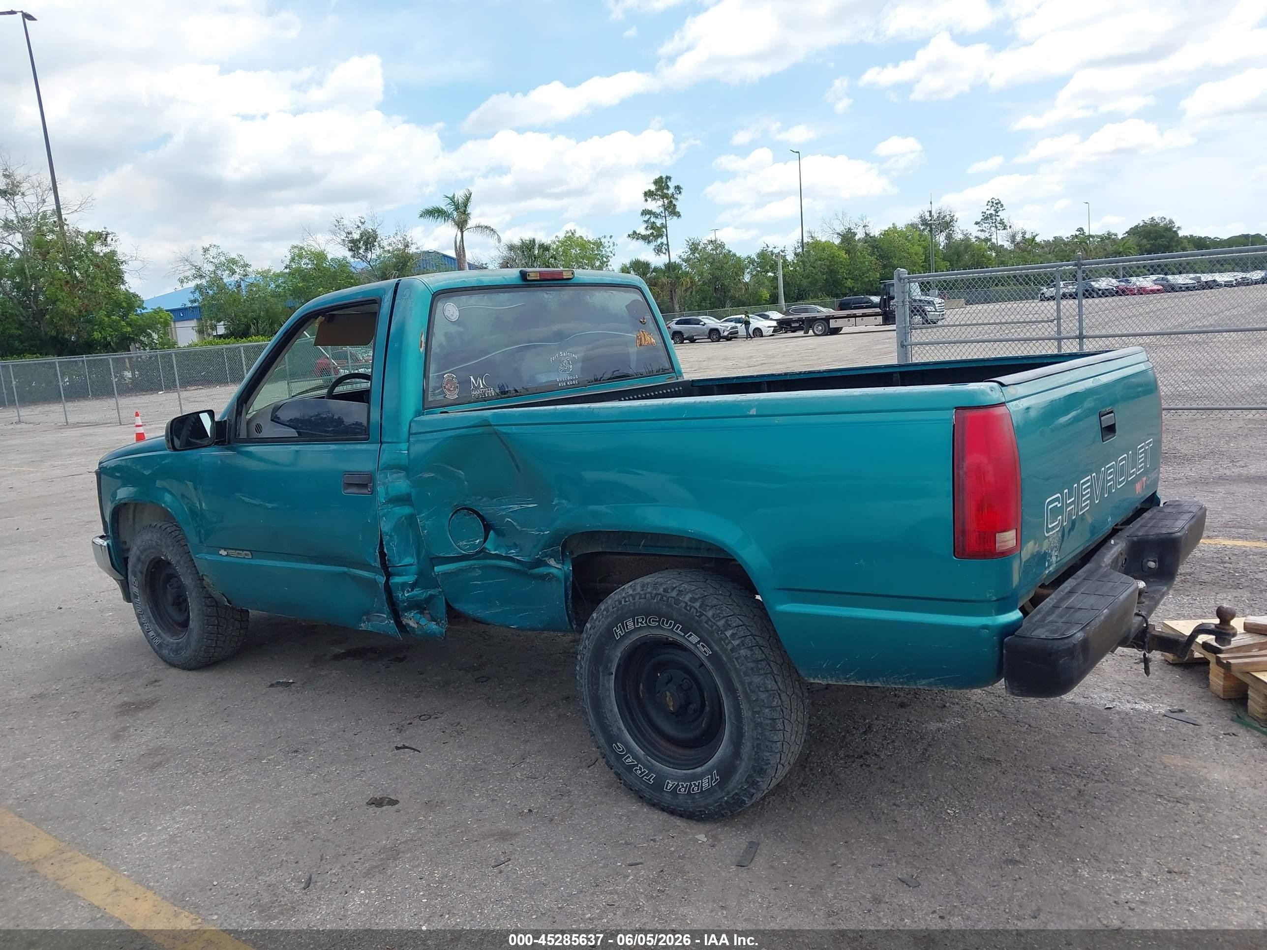 1995 Chevrolet Gmt-400 C1500 Teal vin: 1GCEC14Z8SZ157642