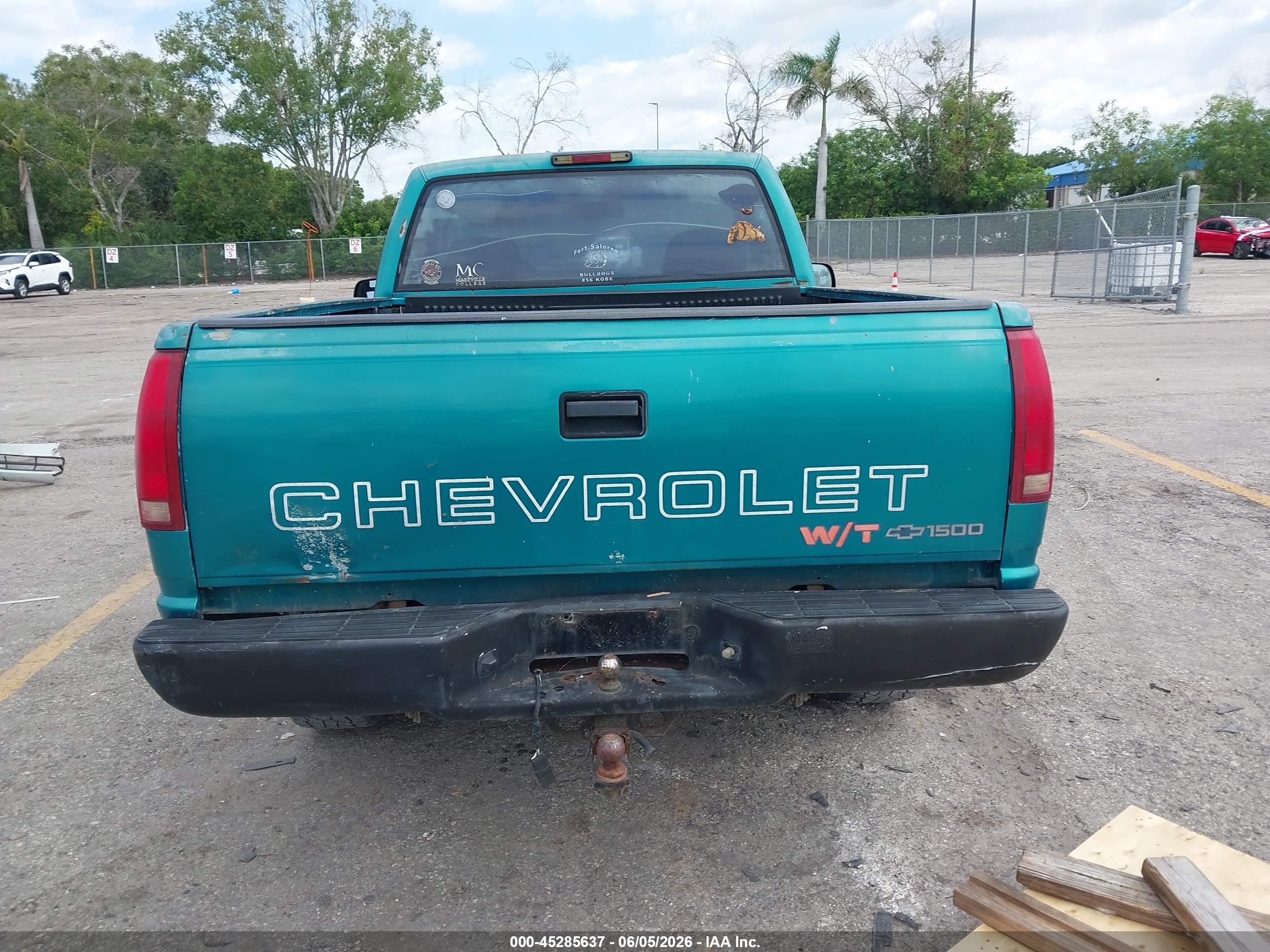 1995 Chevrolet Gmt-400 C1500 Teal vin: 1GCEC14Z8SZ157642
