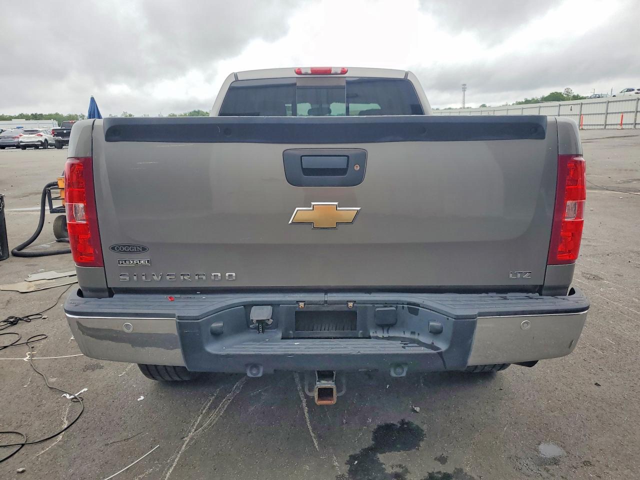 2007 Chevrolet Silverado C1500 Gray vin: 1GCEC19017Z511650