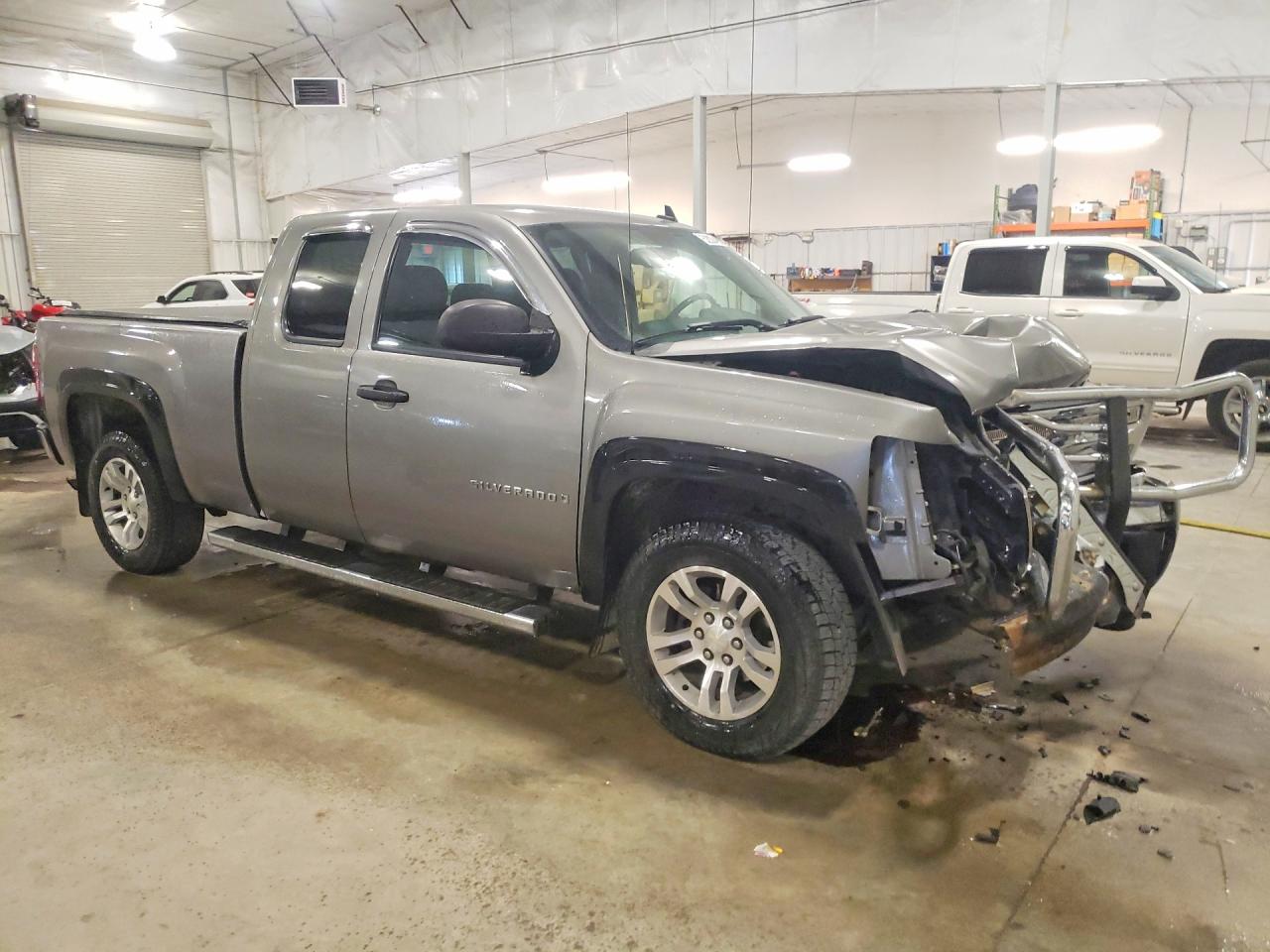 2007 Chevrolet Silverado C1500 Gray vin: 1GCEC19037Z527087