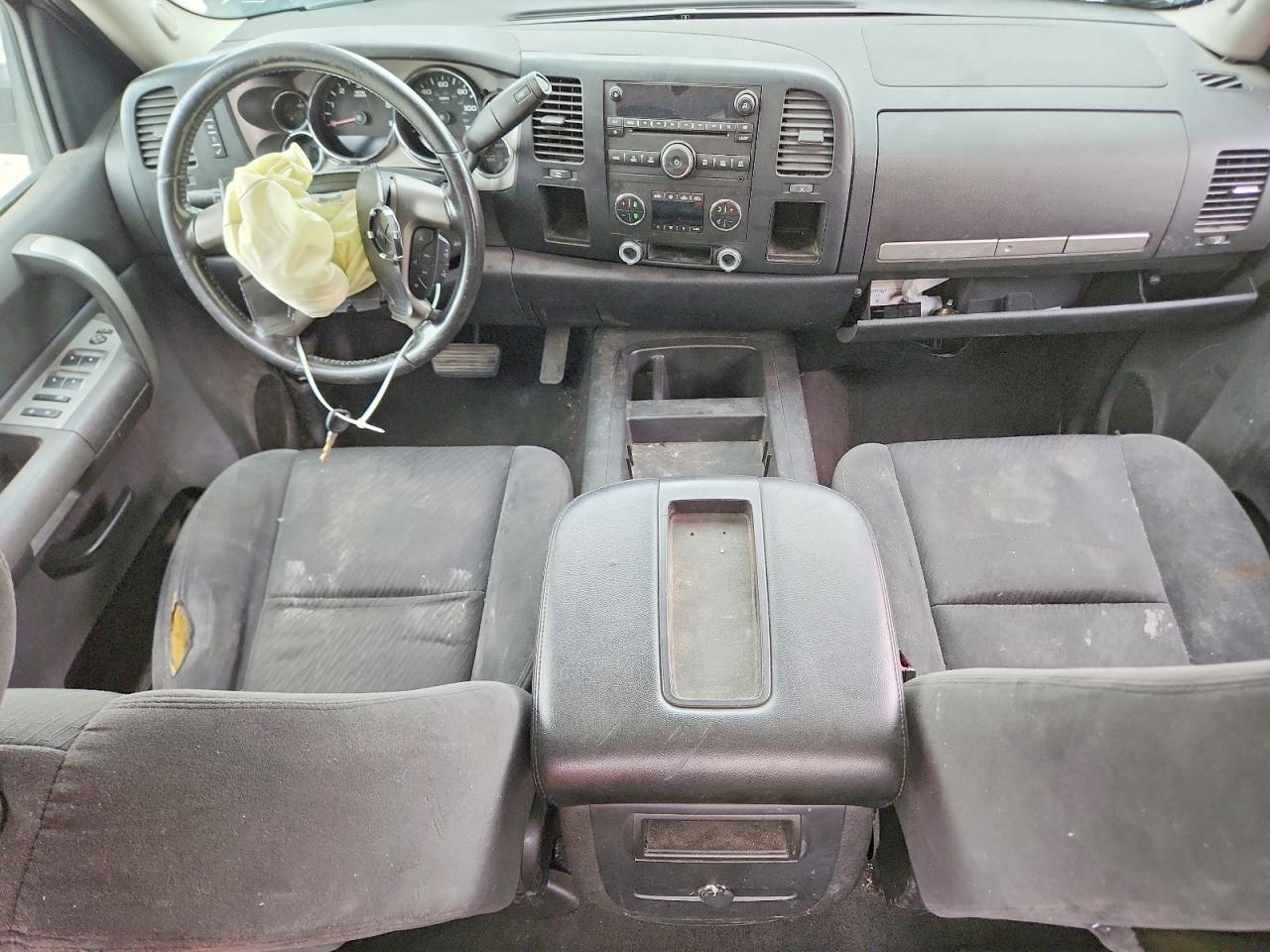 2007 Chevrolet Silverado C1500 Серебряный vin: 1GCEC19057Z536146