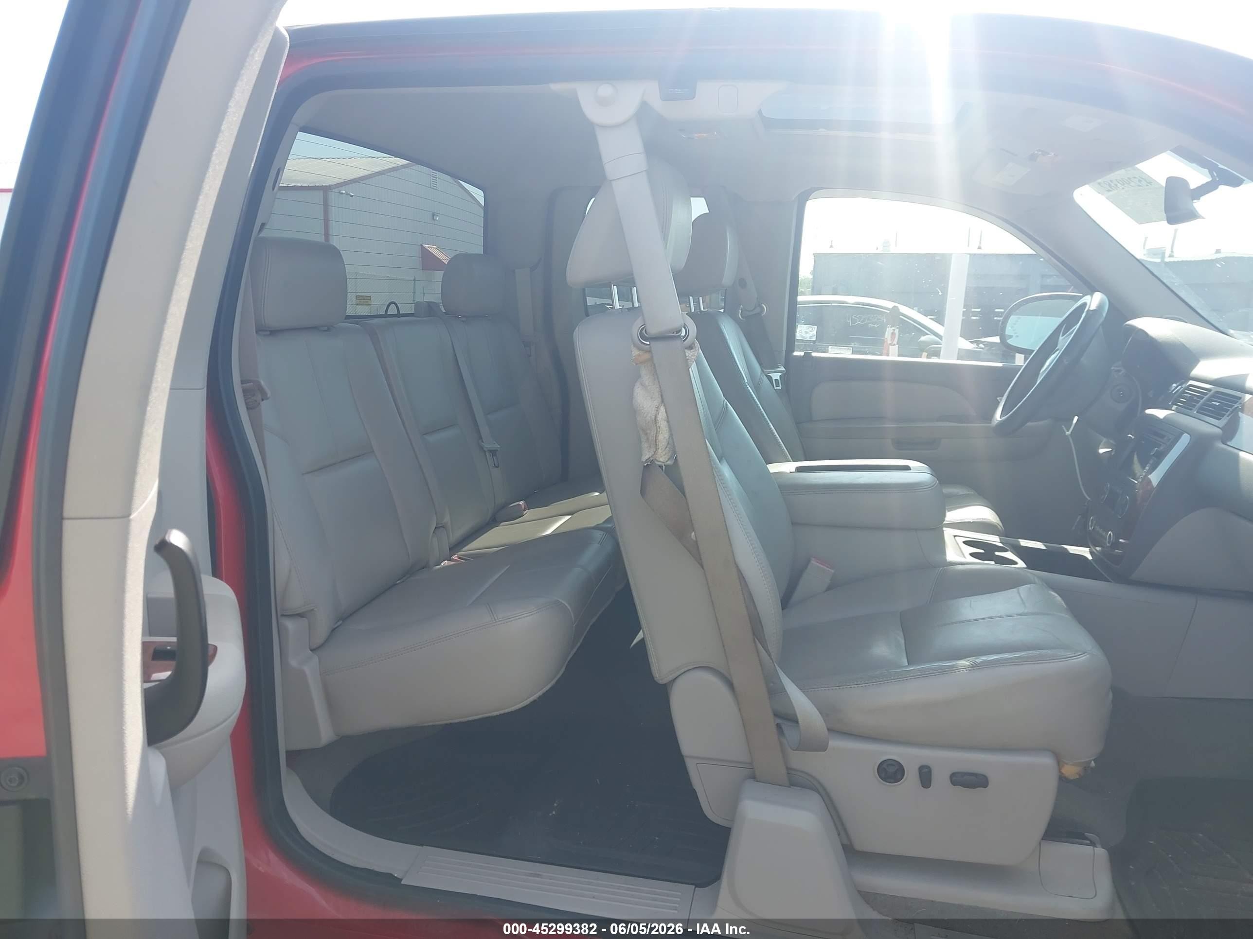 2007 Chevrolet Silverado 1500 Ltz Красный vin: 1GCEC19077Z541607