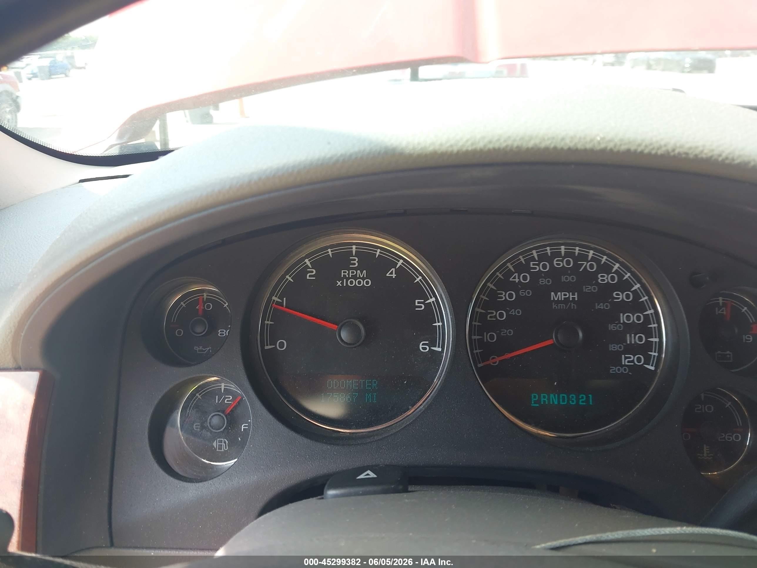 2007 Chevrolet Silverado 1500 Ltz Красный vin: 1GCEC19077Z541607