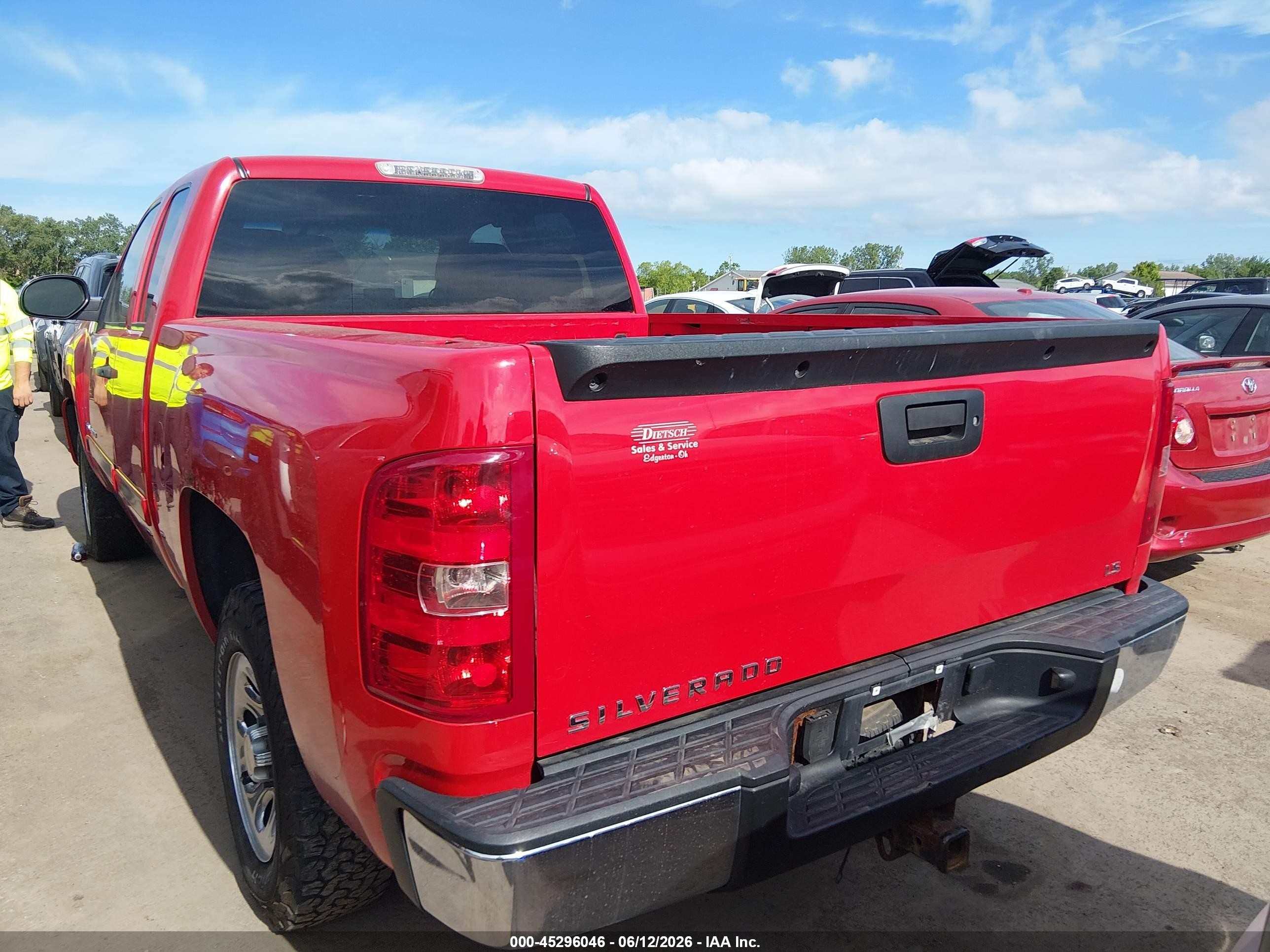 2008 Chevrolet Silverado 1500 Ls Красный vin: 1GCEC19C38Z312143