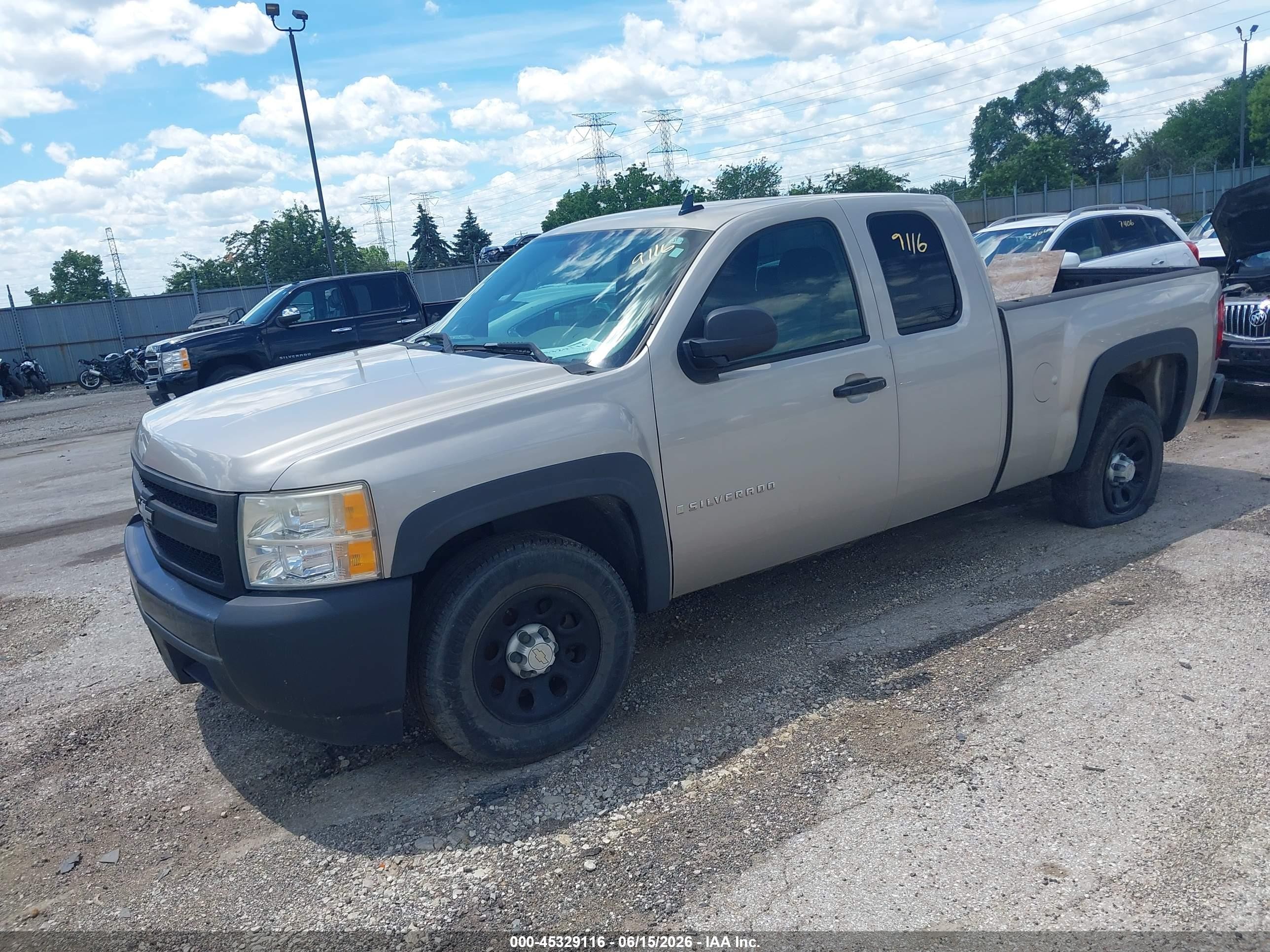 2007 Chevrolet Silverado 1500 Work Truck Silver vin: 1GCEC19C87Z500509
