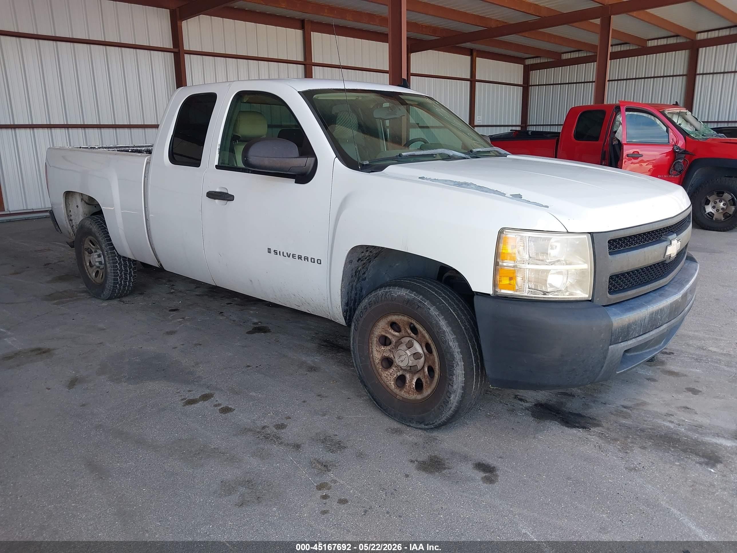 2007 Chevrolet Silverado 1500 Work Truck White vin: 1GCEC19C97Z506190