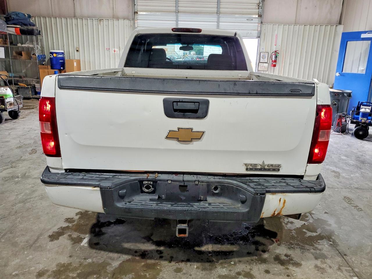 2008 Chevrolet Silverado C1500 White vin: 1GCEC19J18Z103580