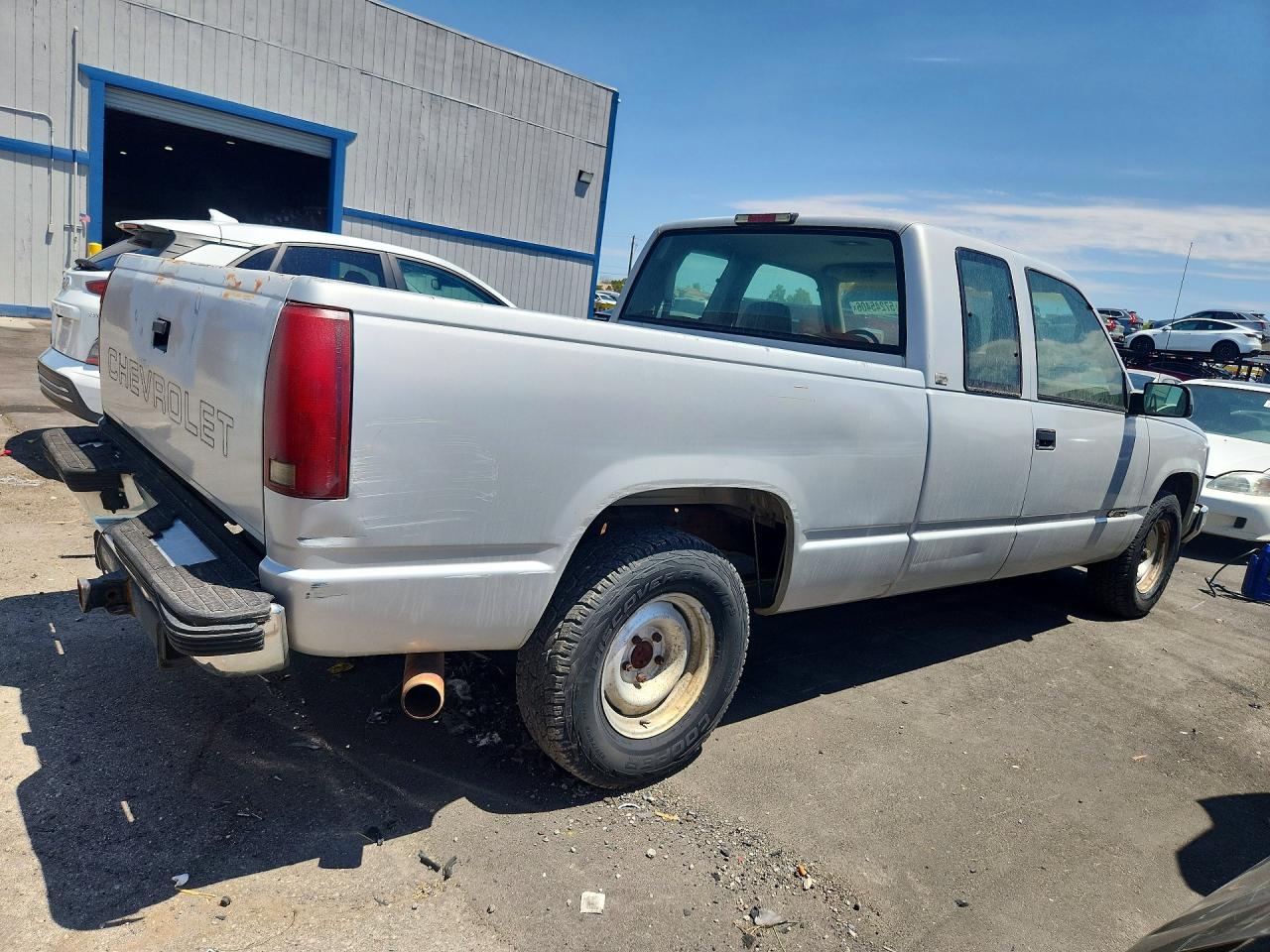 1995 Chevrolet Gmt-400 C1500 Silver vin: 1GCEC19K0SE205976