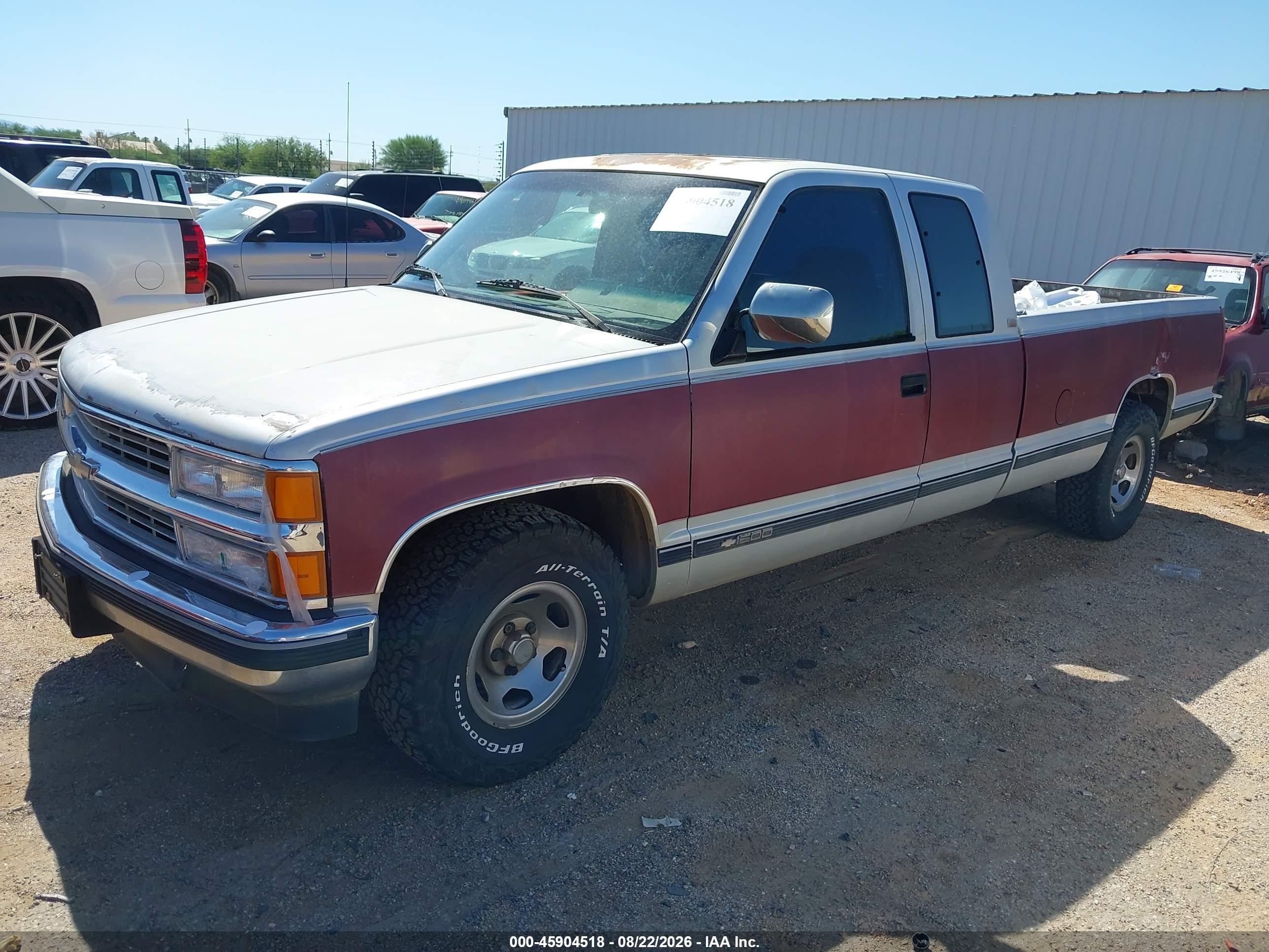 1994 Chevrolet Gmt-400 C1500 Red vin: 1GCEC19K1RE217337