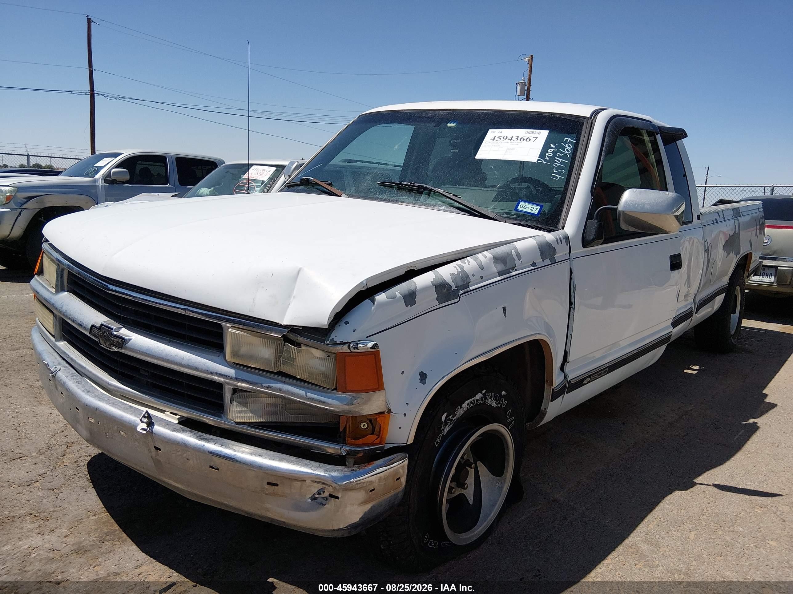 1994 Chevrolet Gmt-400 C1500 White vin: 1GCEC19K3RE262506