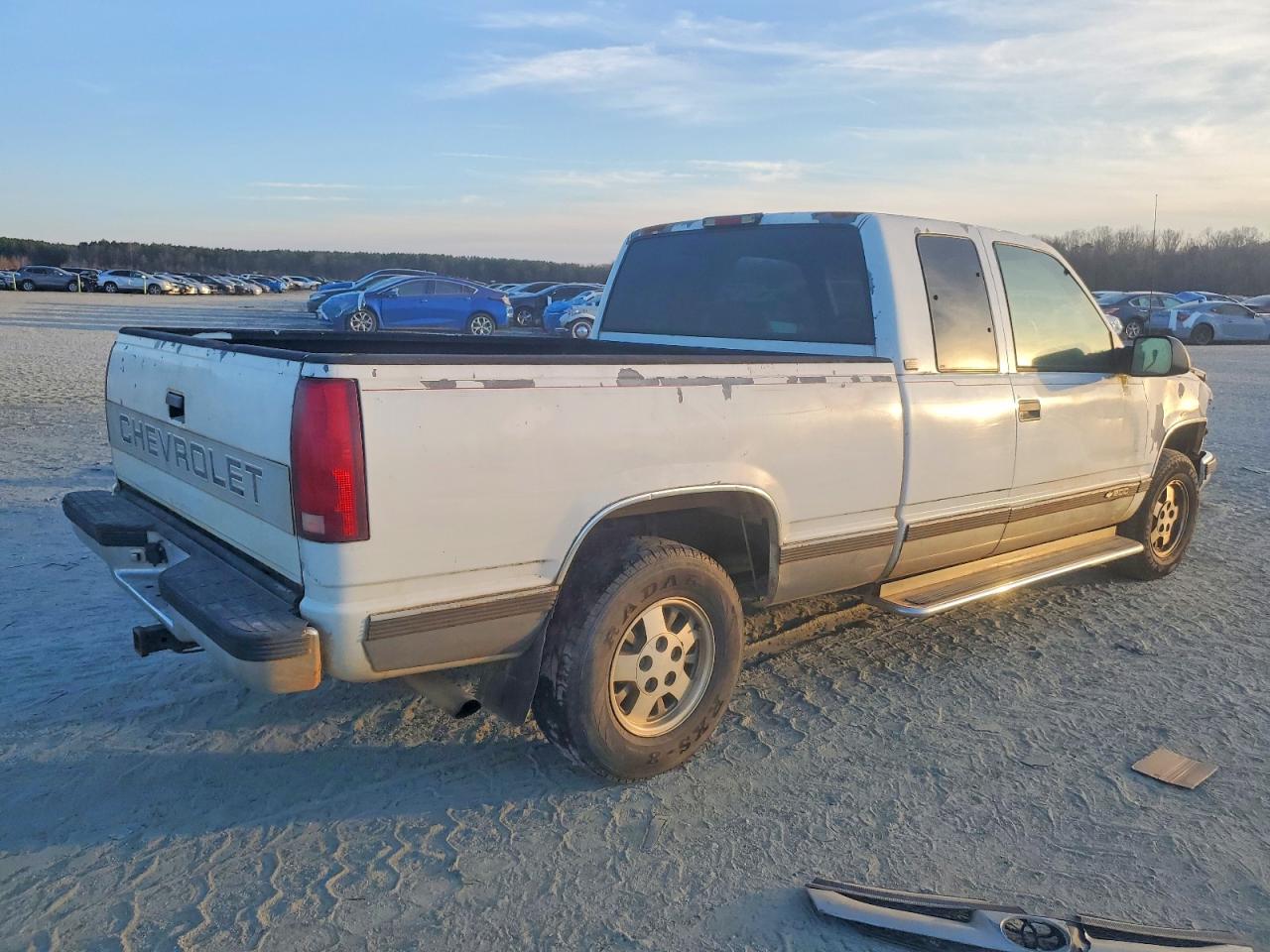 1994 Chevrolet Gmt-400 C1500 Белый vin: 1GCEC19K4RE314340