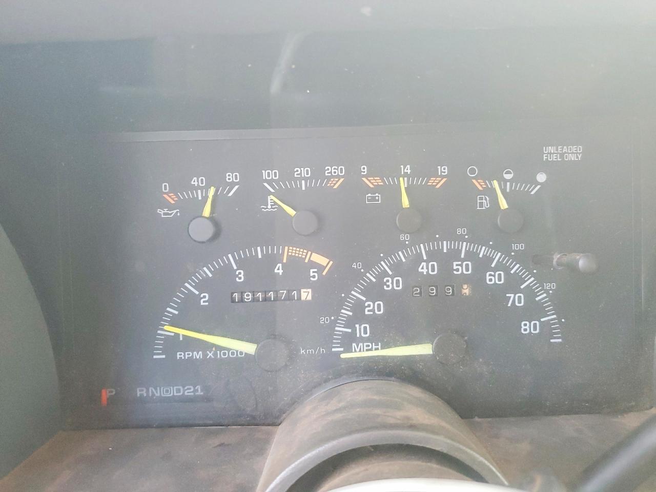1994 Chevrolet Gmt-400 C1500 Белый vin: 1GCEC19K4RE314340