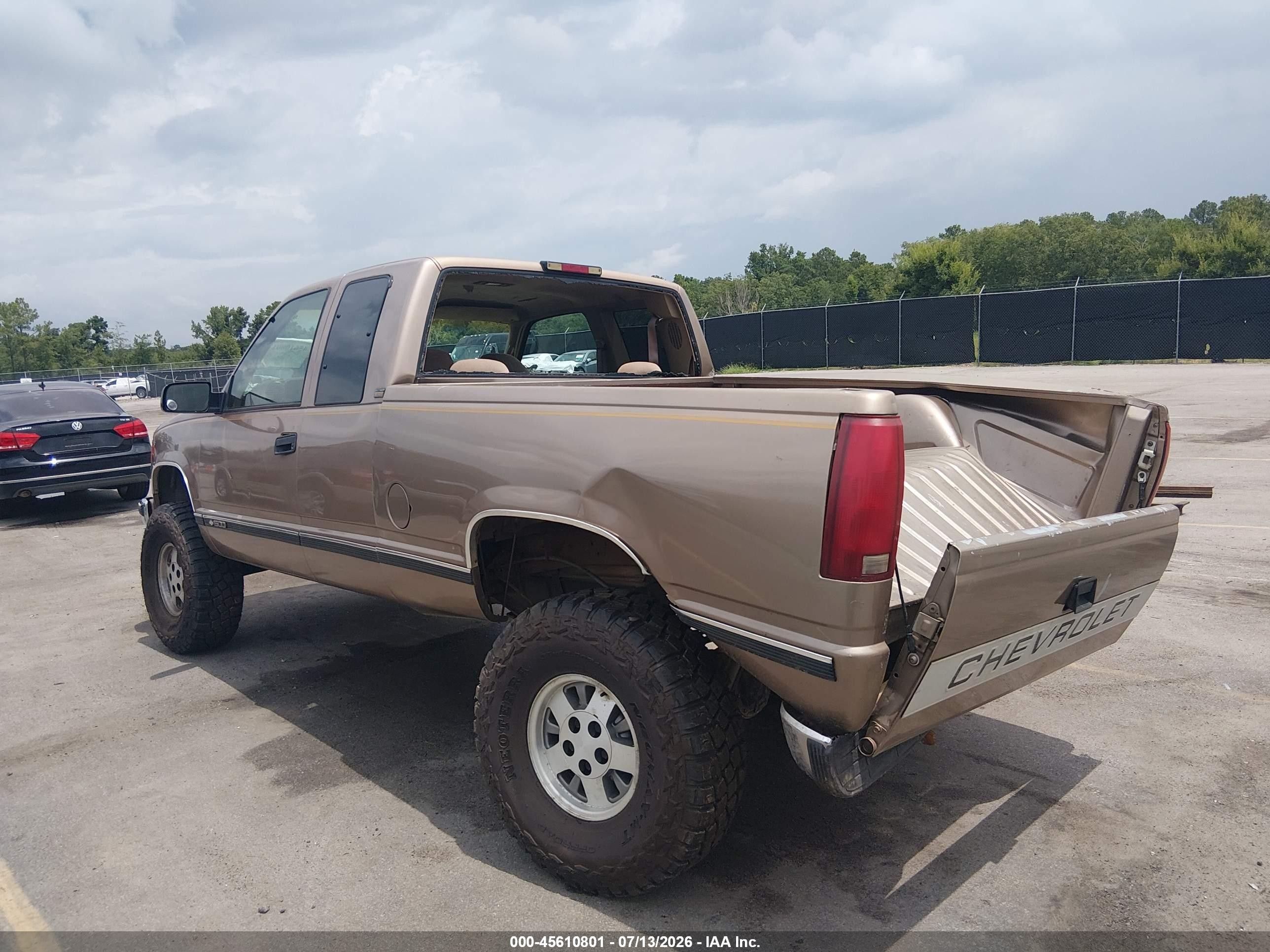1995 Chevrolet Gmt-400 C1500 Tan vin: 1GCEC19K5SE153602