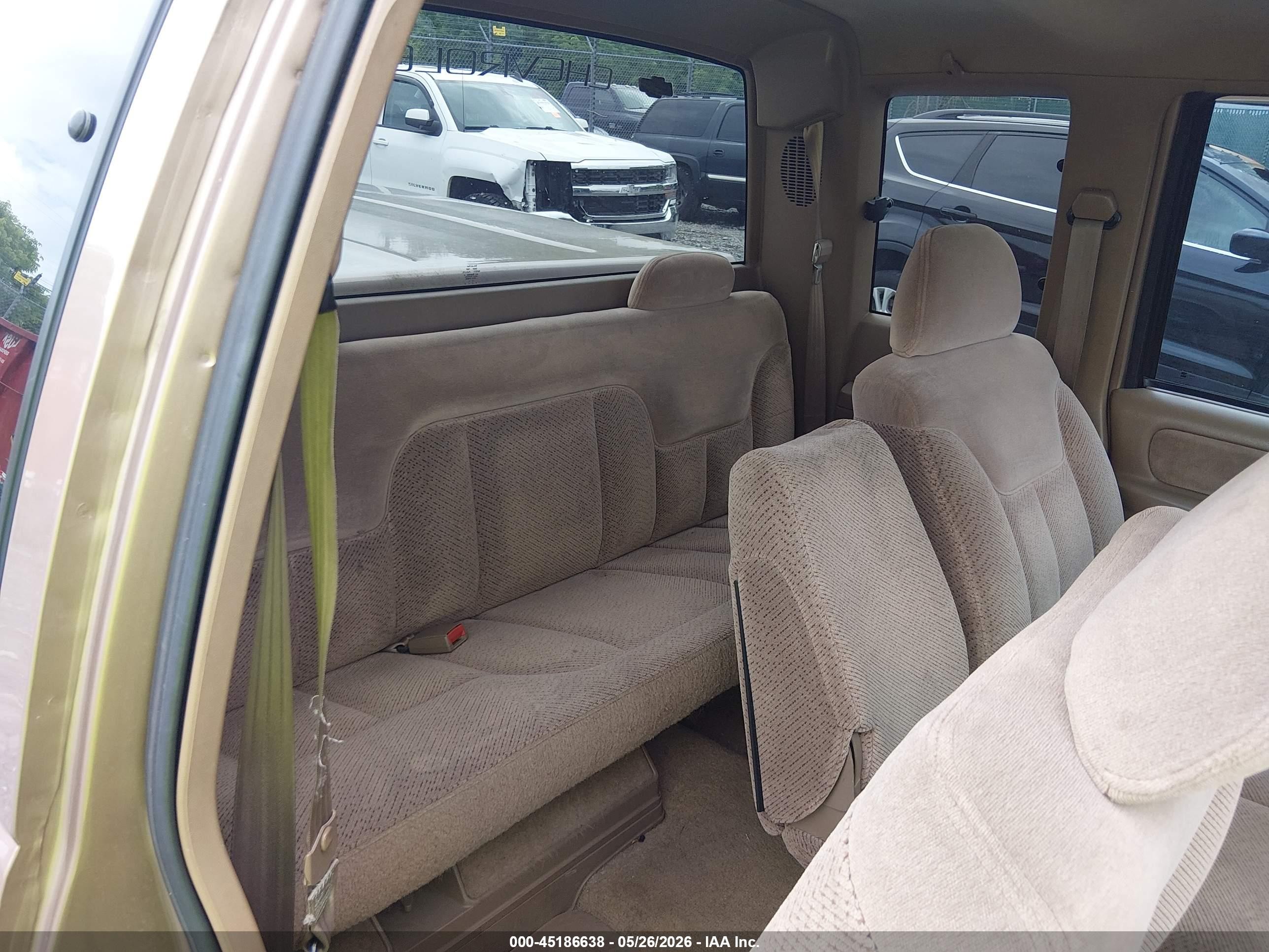 1995 Chevrolet Gmt-400 C1500 Tan vin: 1GCEC19K5SE196627