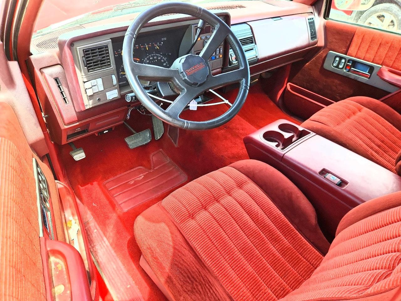 1994 Chevrolet Gmt-400 C1500 Red vin: 1GCEC19K9RE120578