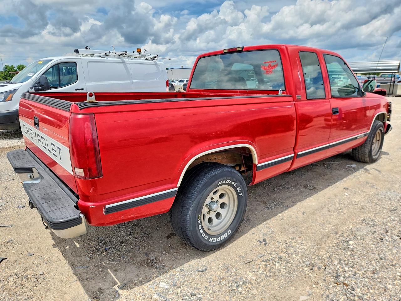 1994 Chevrolet Gmt-400 C1500 Red vin: 1GCEC19K9RE120578