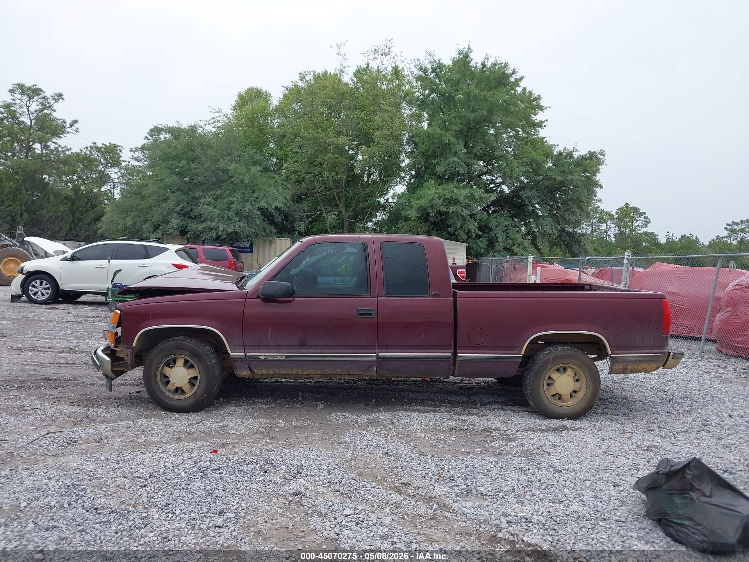 1997 Chevrolet C1500 Fleetside Темно-бордовый vin: 1GCEC19M1VE203160