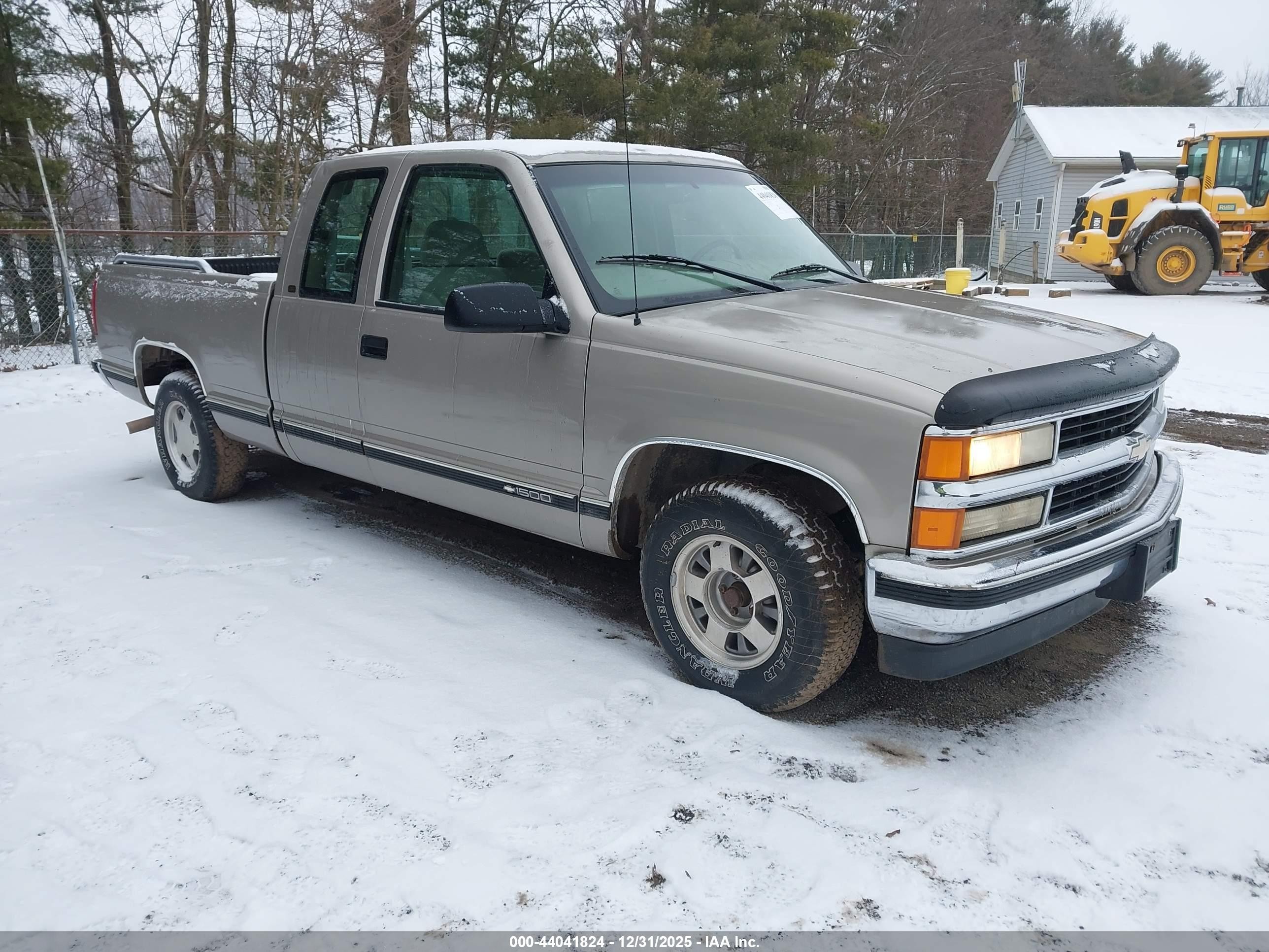 1GCEC19M1WR152818
