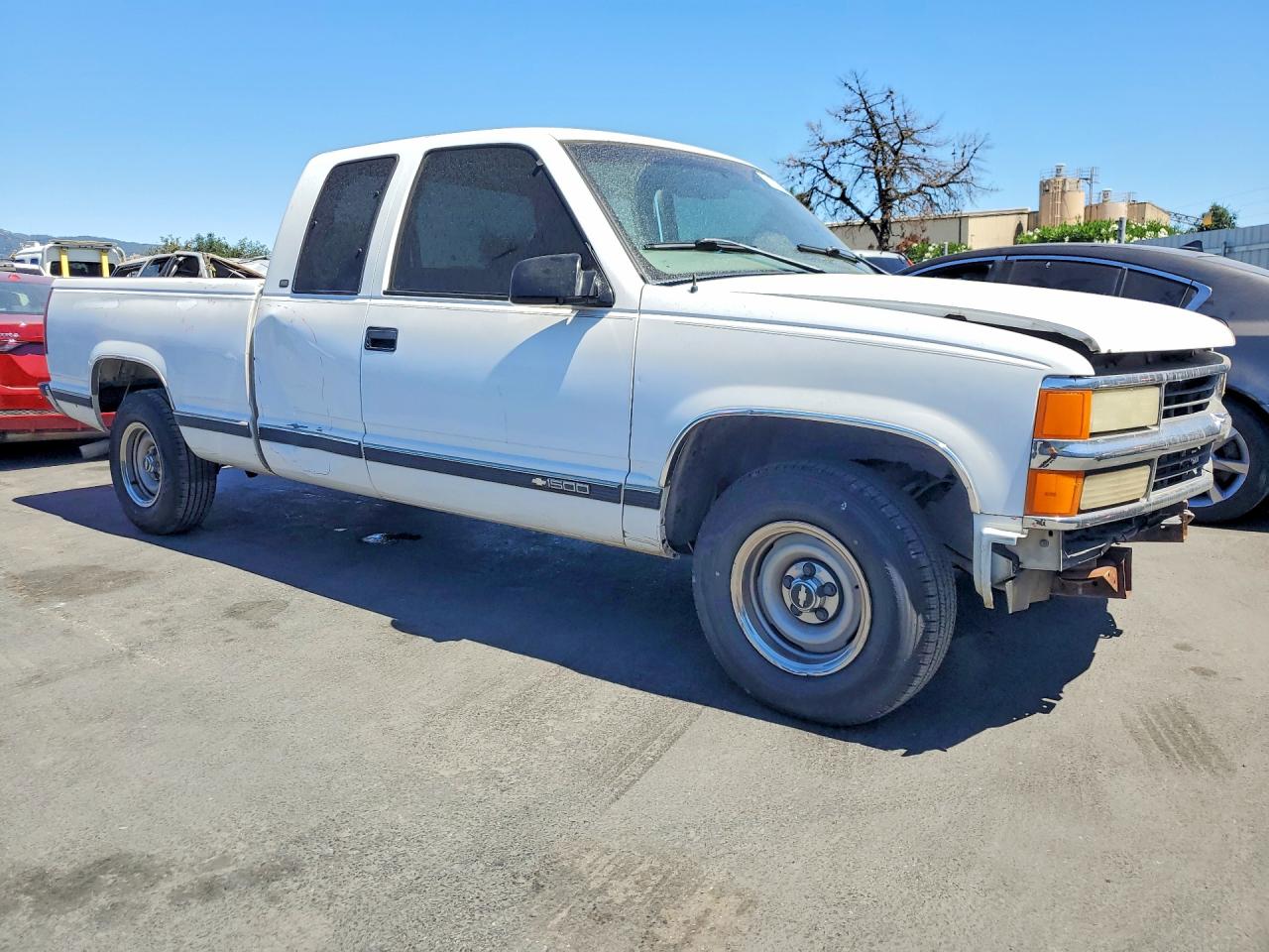 1997 Chevrolet Gmt-400 C1500 White vin: 1GCEC19M3VE206805