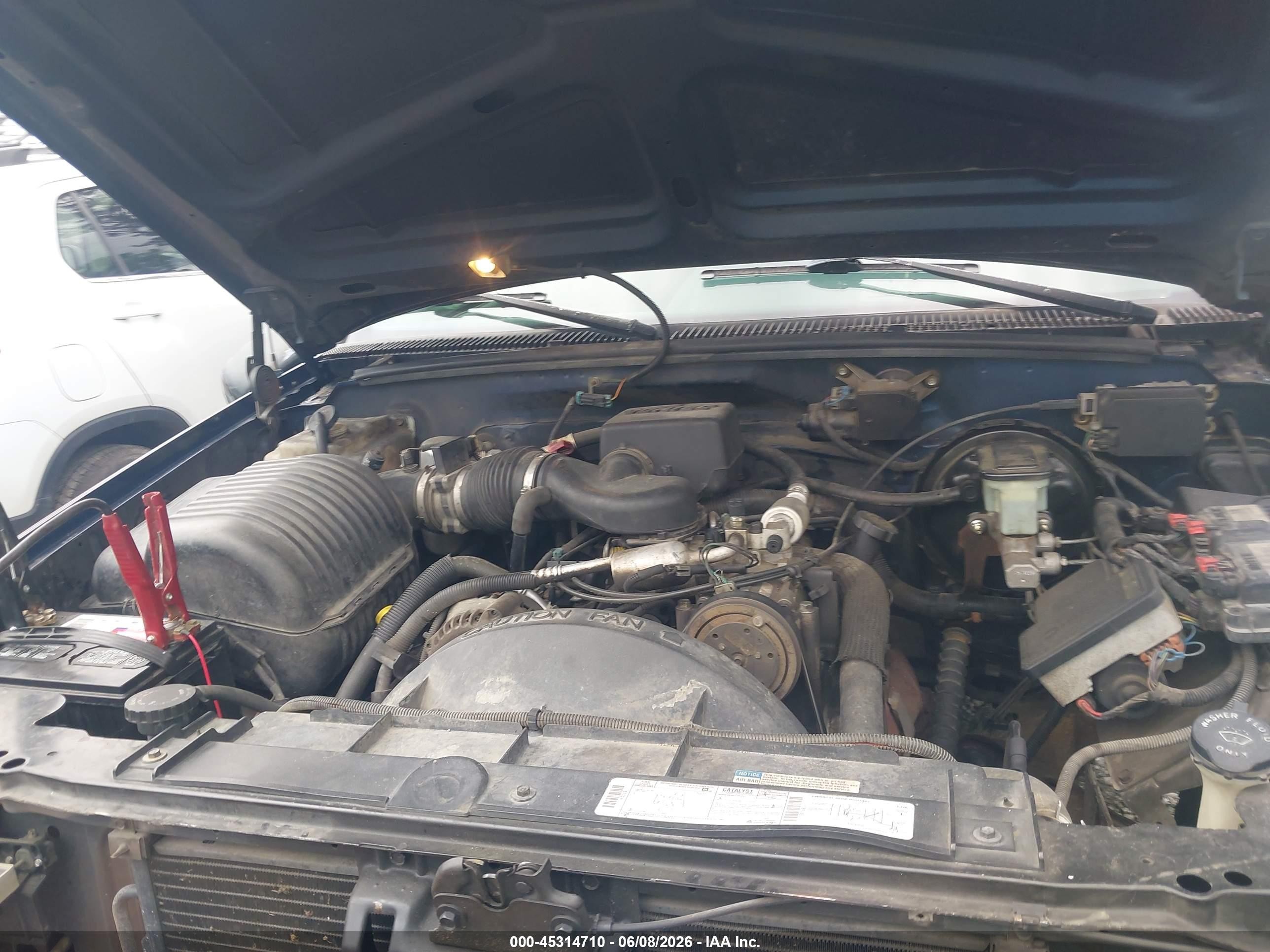 1996 Chevrolet Gmt-400 C1500 Blue vin: 1GCEC19M5TE114995