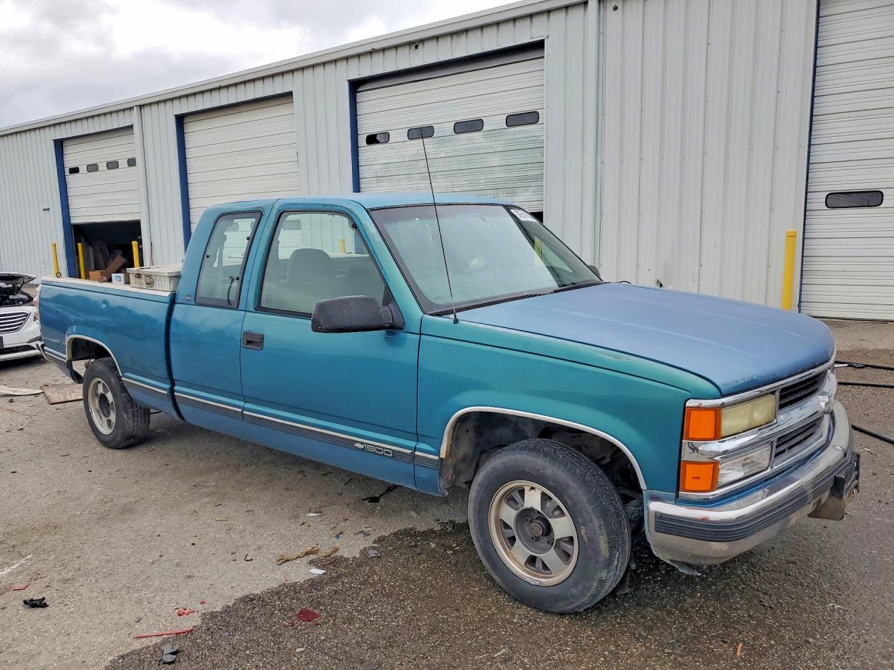1998 Chevrolet Gmt-400 C1500 Teal vin: 1GCEC19M7WE220997